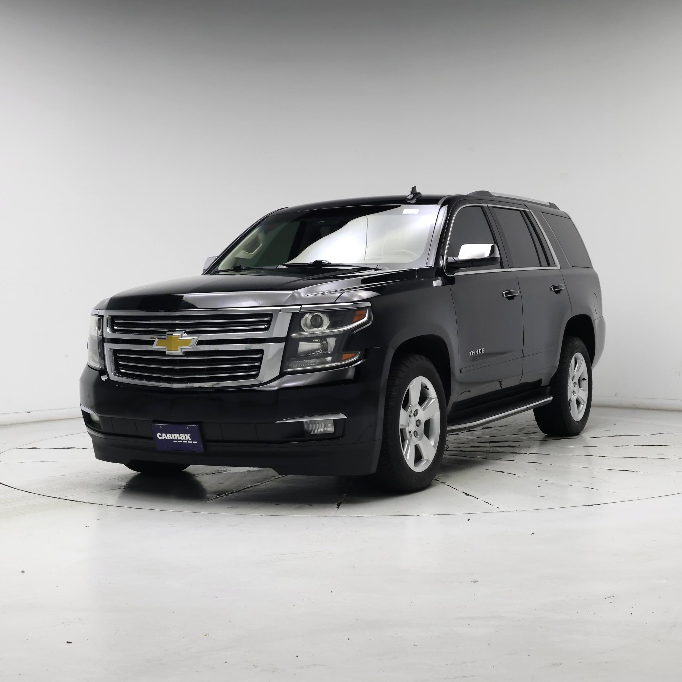 Thumbnail: 2018 Chevrolet Tahoe - 4