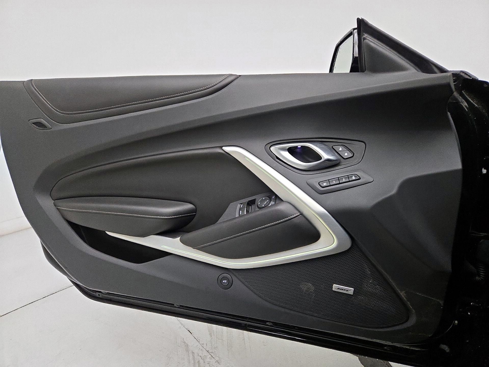 Thumbnail: 2022 Chevrolet Camaro - 12