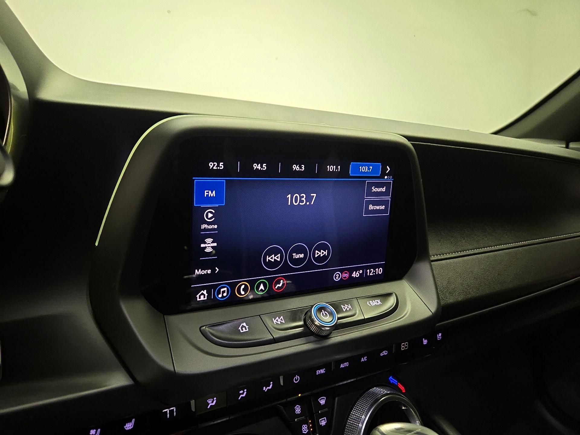 Thumbnail: 2022 Chevrolet Camaro - 15