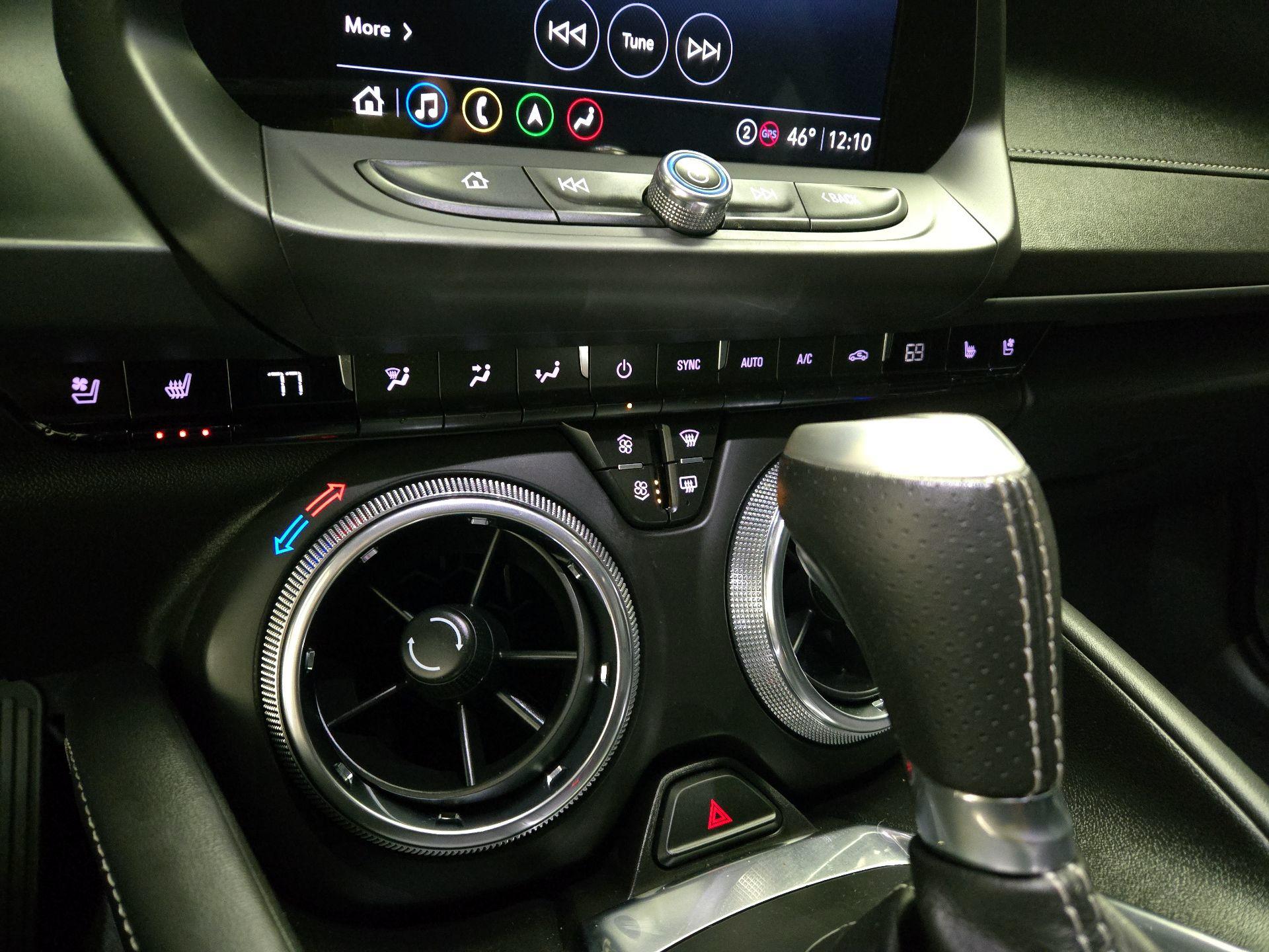 Thumbnail: 2022 Chevrolet Camaro - 16