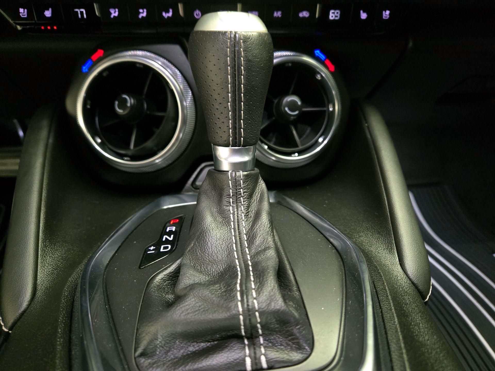 Thumbnail: 2022 Chevrolet Camaro - 17