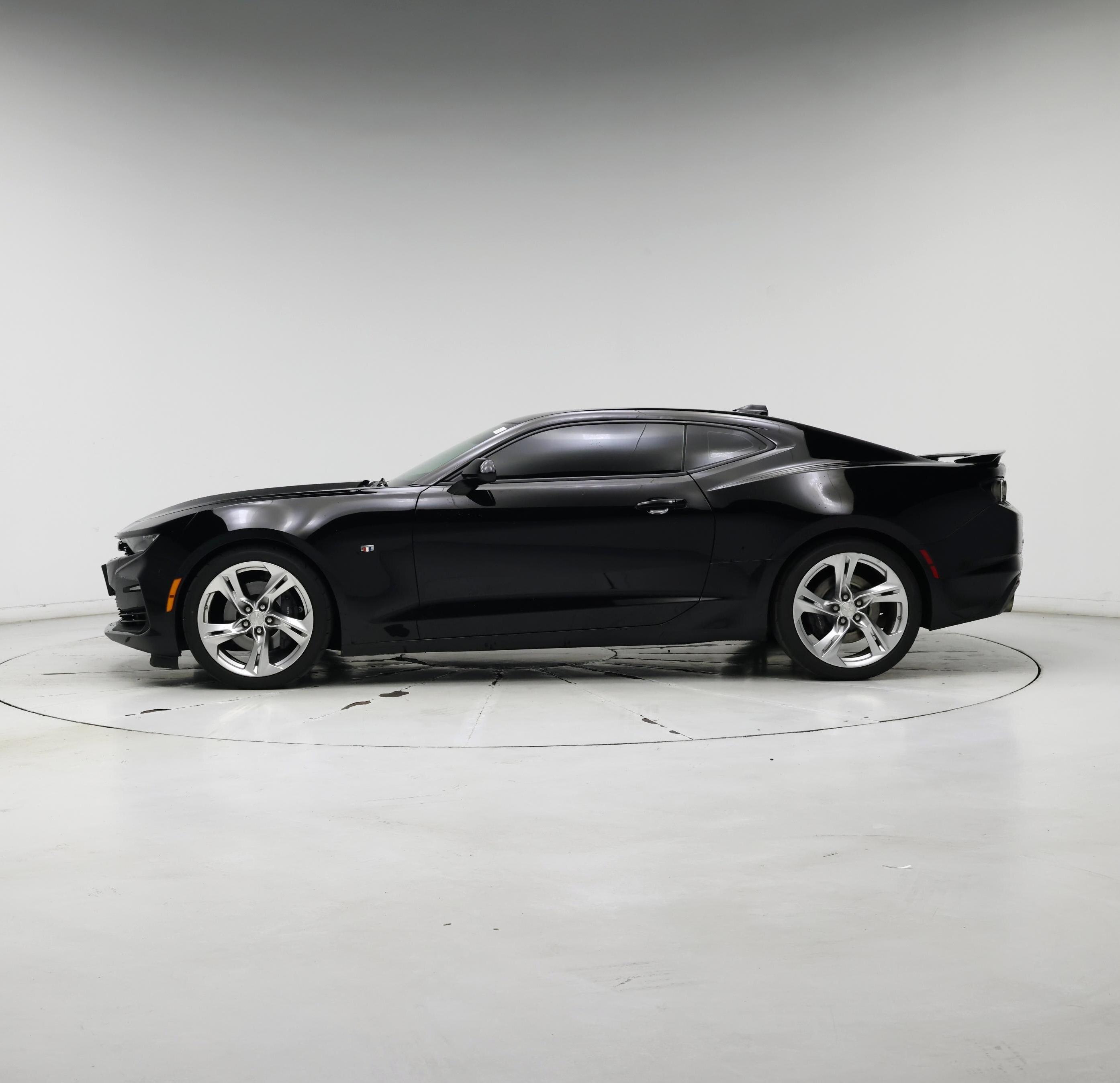 Thumbnail: 2022 Chevrolet Camaro - 3