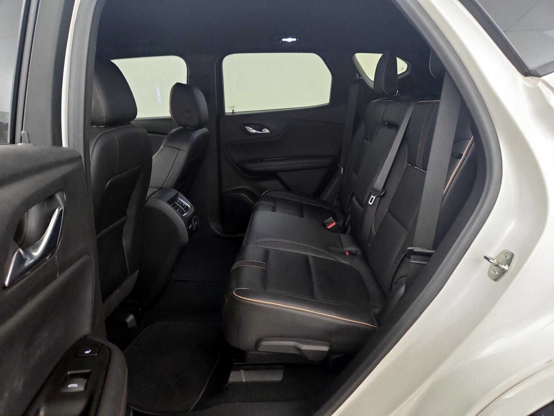 Thumbnail: 2021 Chevrolet Blazer - 19