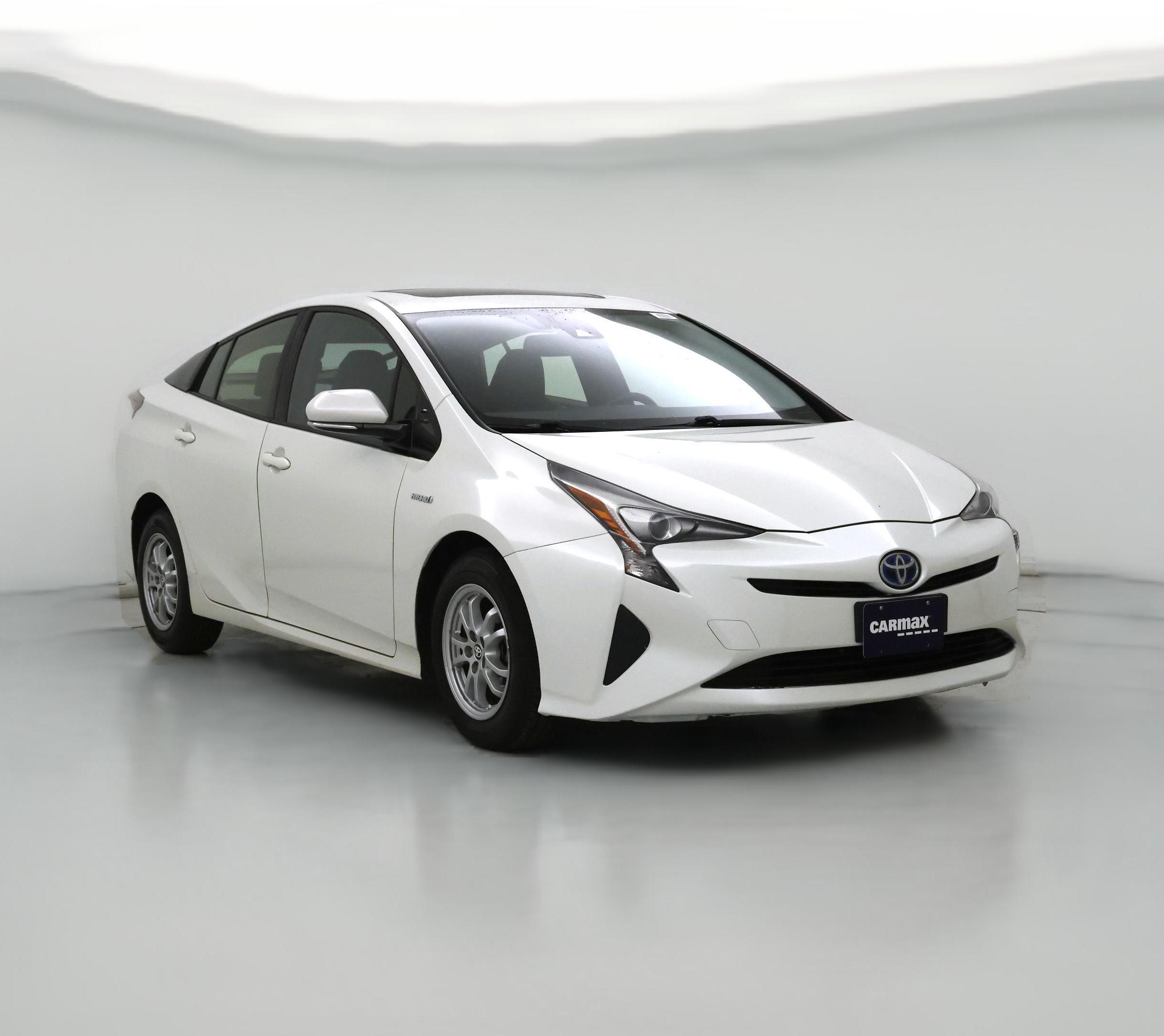 Thumbnail: 2016 Toyota Prius - 1