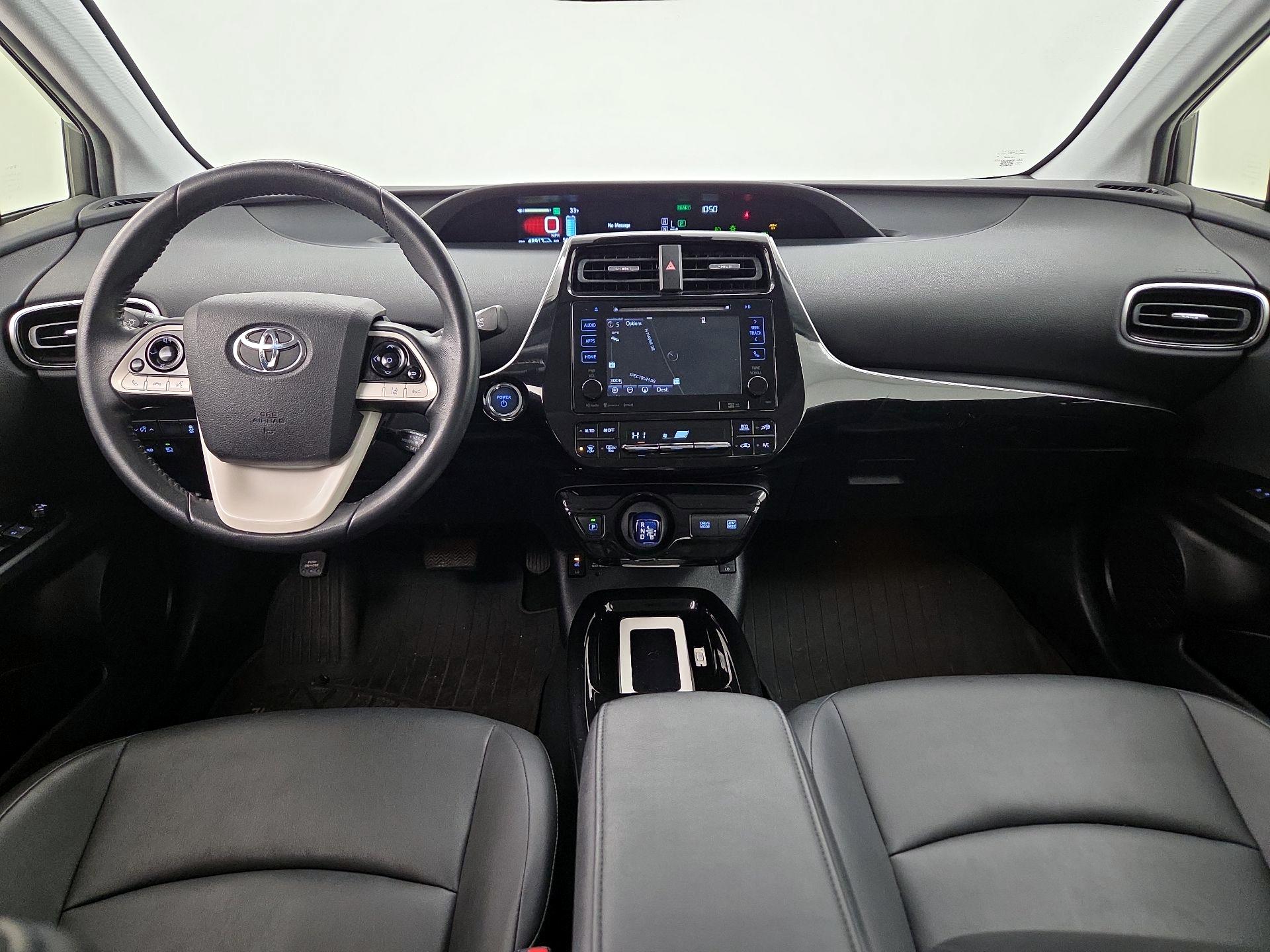 Thumbnail: 2016 Toyota Prius - 9