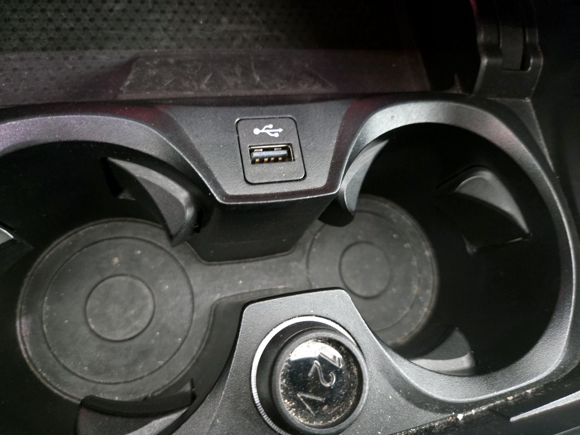 Thumbnail: 2023 BMW 4 Series - 19