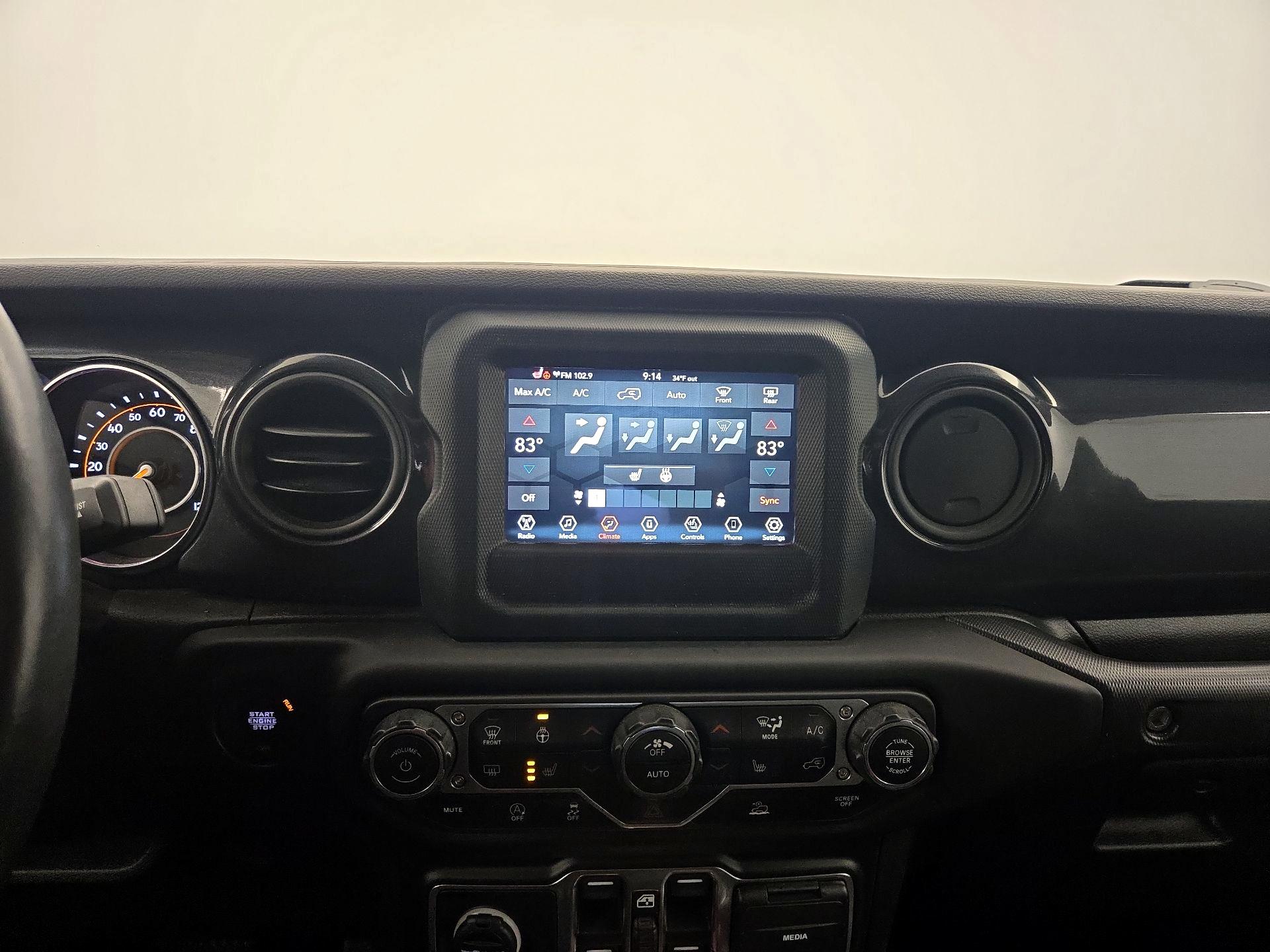 Thumbnail: 2021 Jeep Wrangler - 16