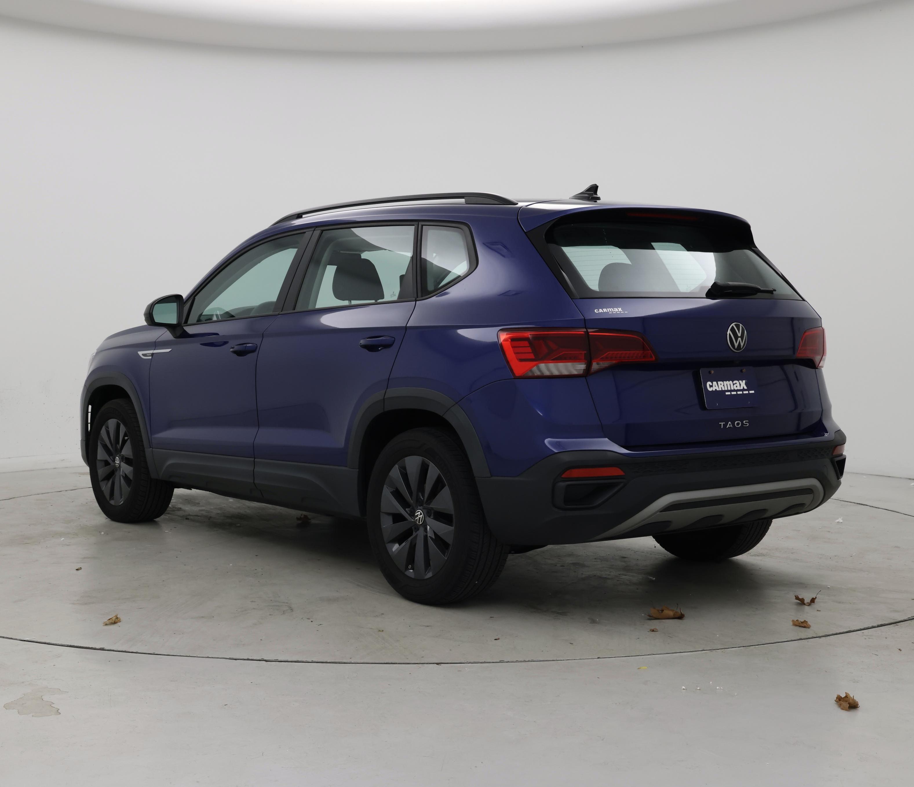 Thumbnail: 2022 Volkswagen Taos - 2