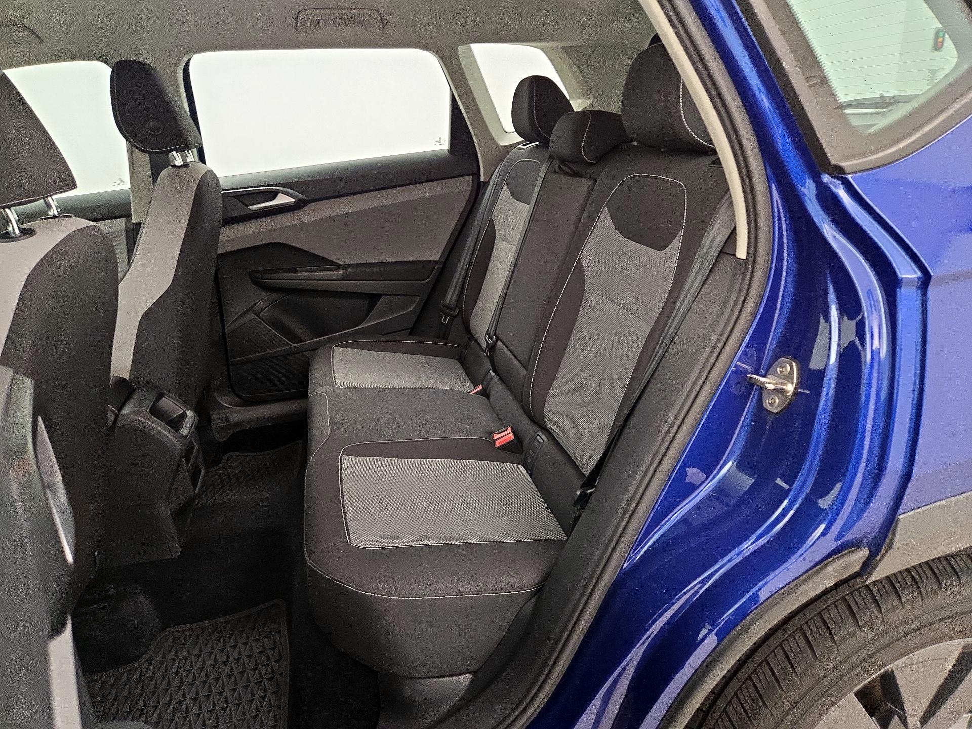 Thumbnail: 2022 Volkswagen Taos - 19