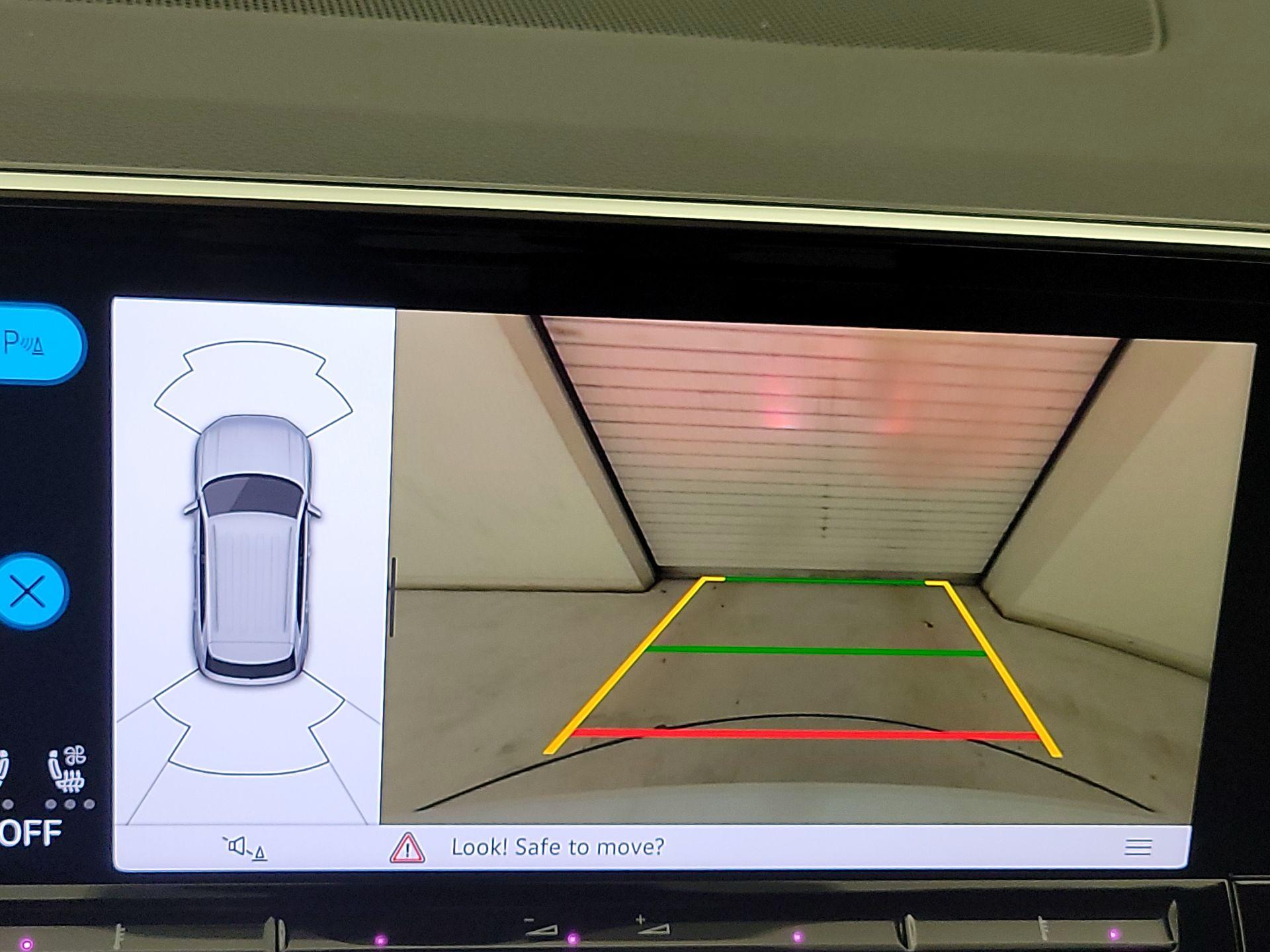 Thumbnail: 2025 Volkswagen Atlas - 14