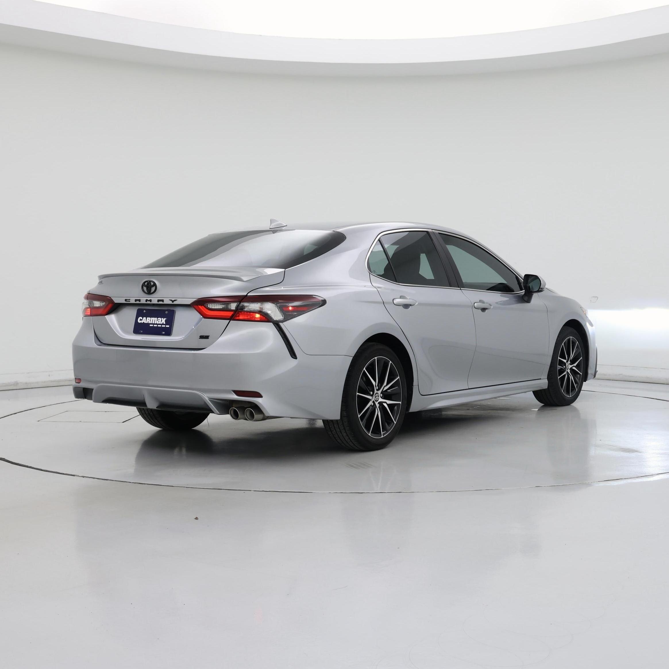 Thumbnail: 2023 Toyota Camry - 8