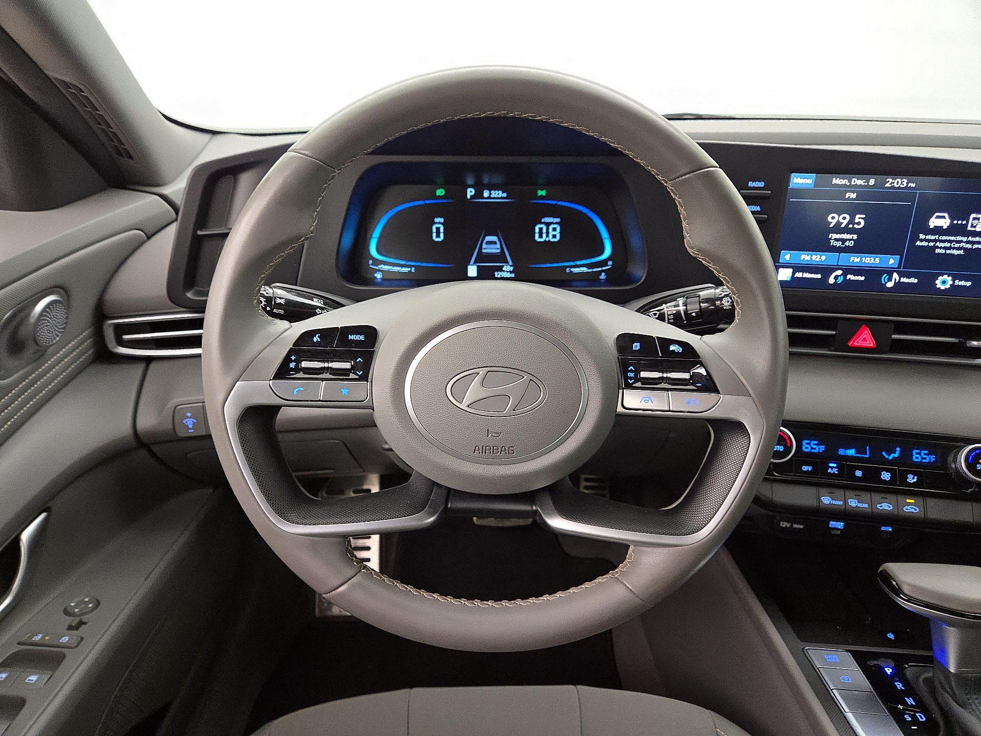 Thumbnail: 2025 Hyundai Elantra - 10