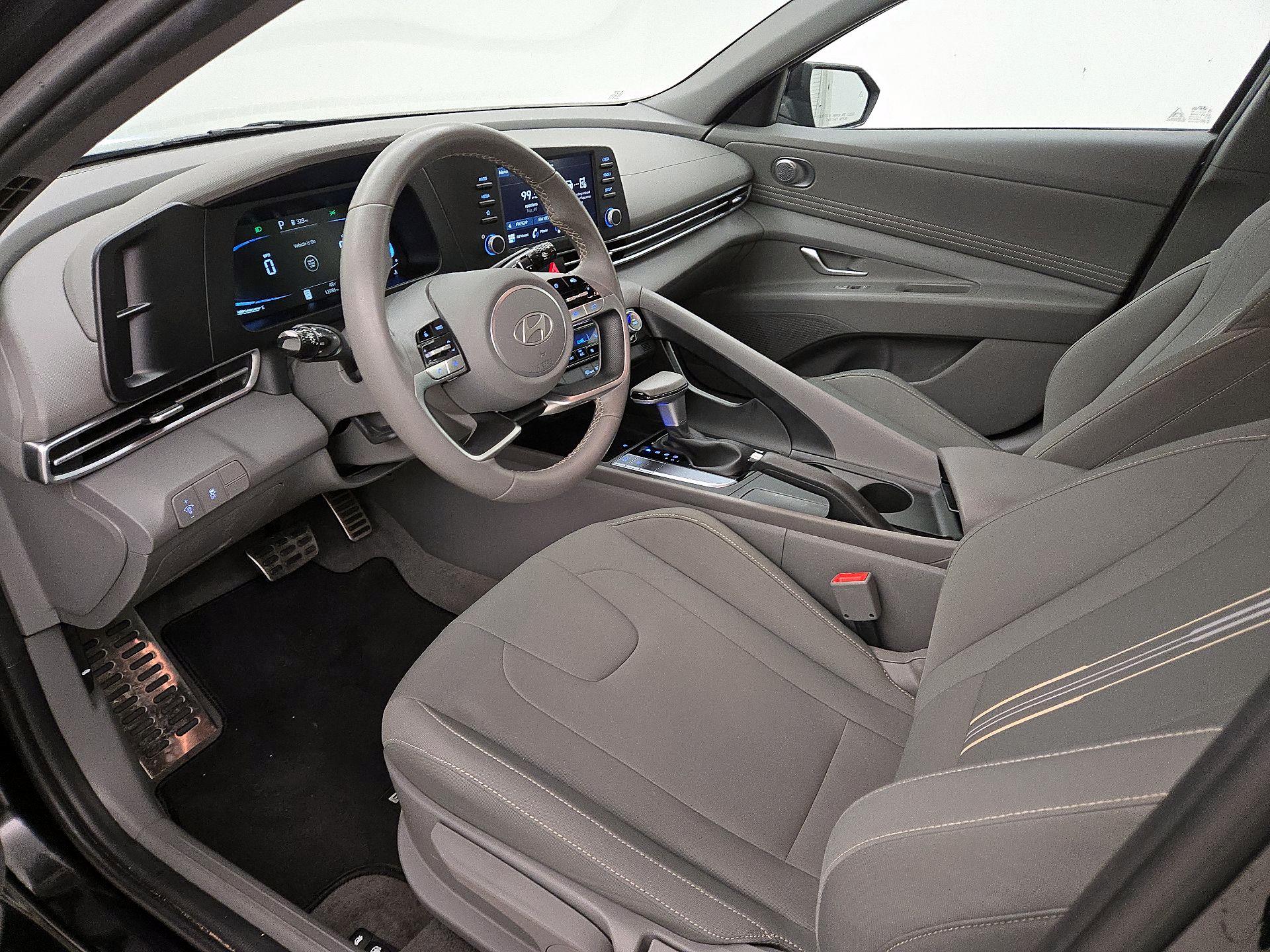 Thumbnail: 2025 Hyundai Elantra - 11