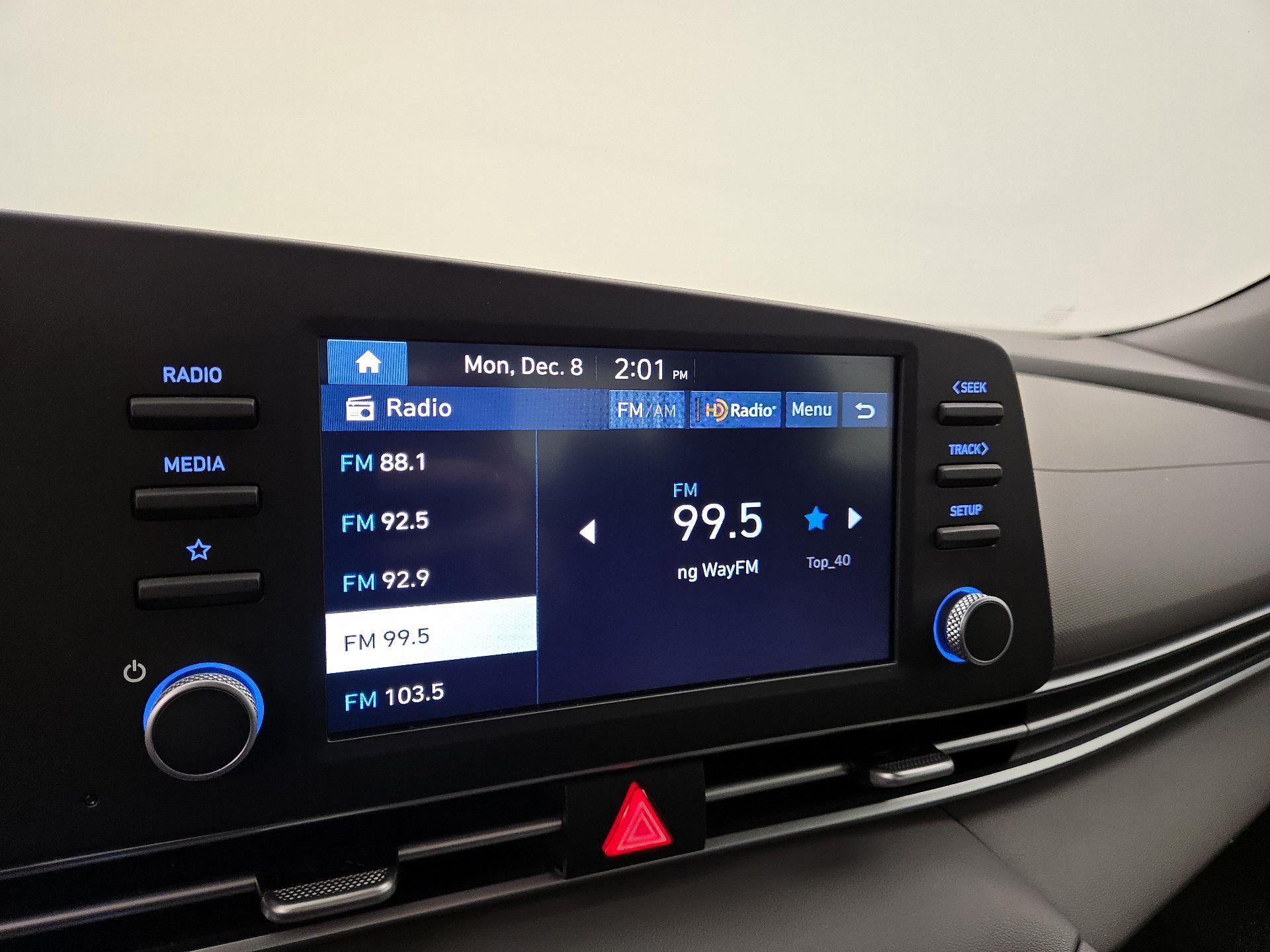 Thumbnail: 2025 Hyundai Elantra - 15