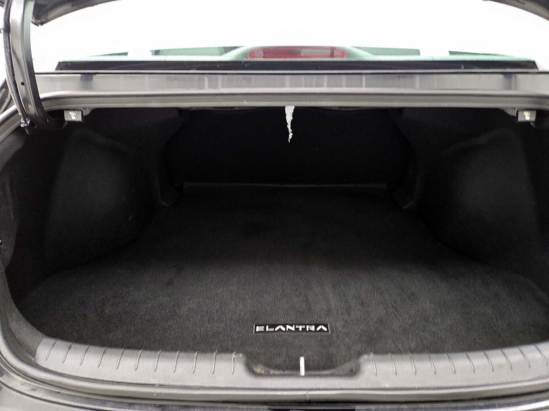 Thumbnail: 2025 Hyundai Elantra - 20