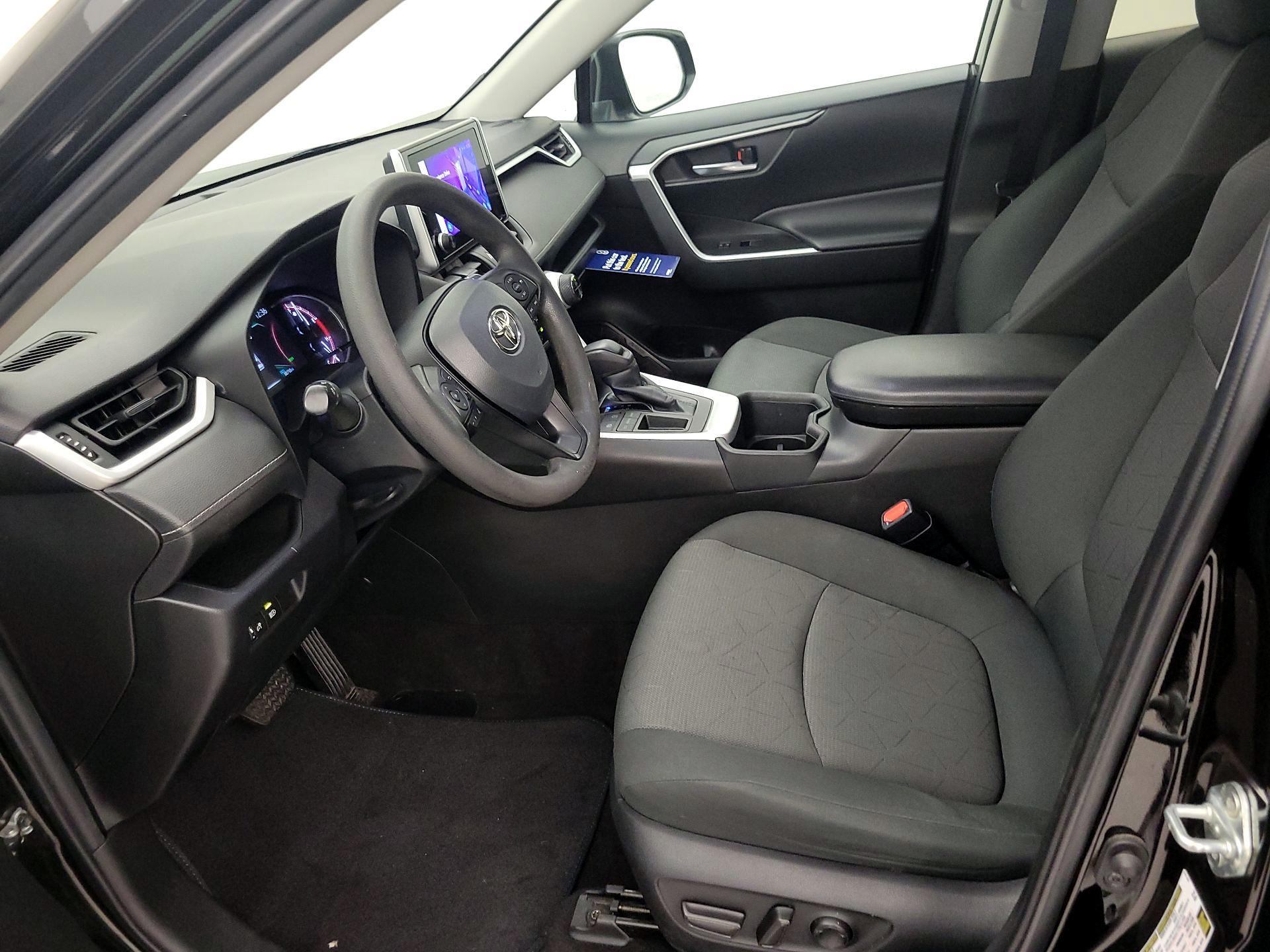 Thumbnail: 2023 Toyota RAV4 - 11