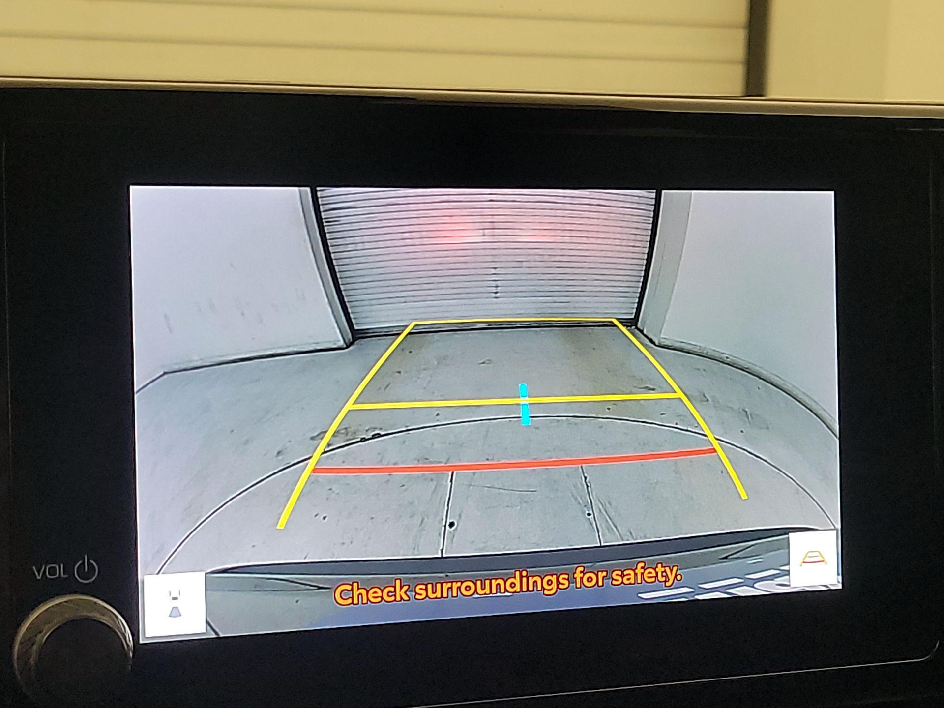 Thumbnail: 2023 Toyota RAV4 - 14