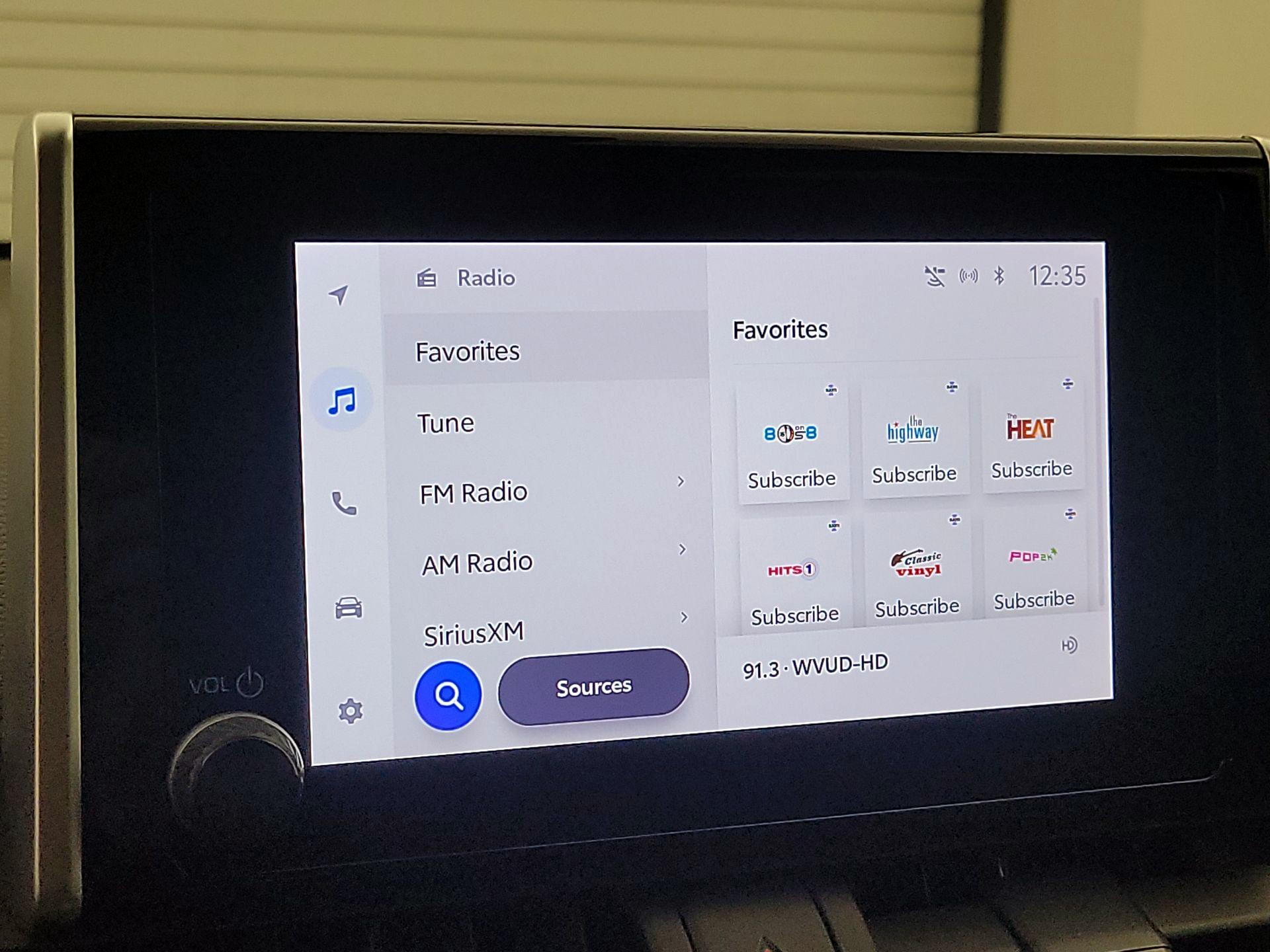 Thumbnail: 2023 Toyota RAV4 - 15