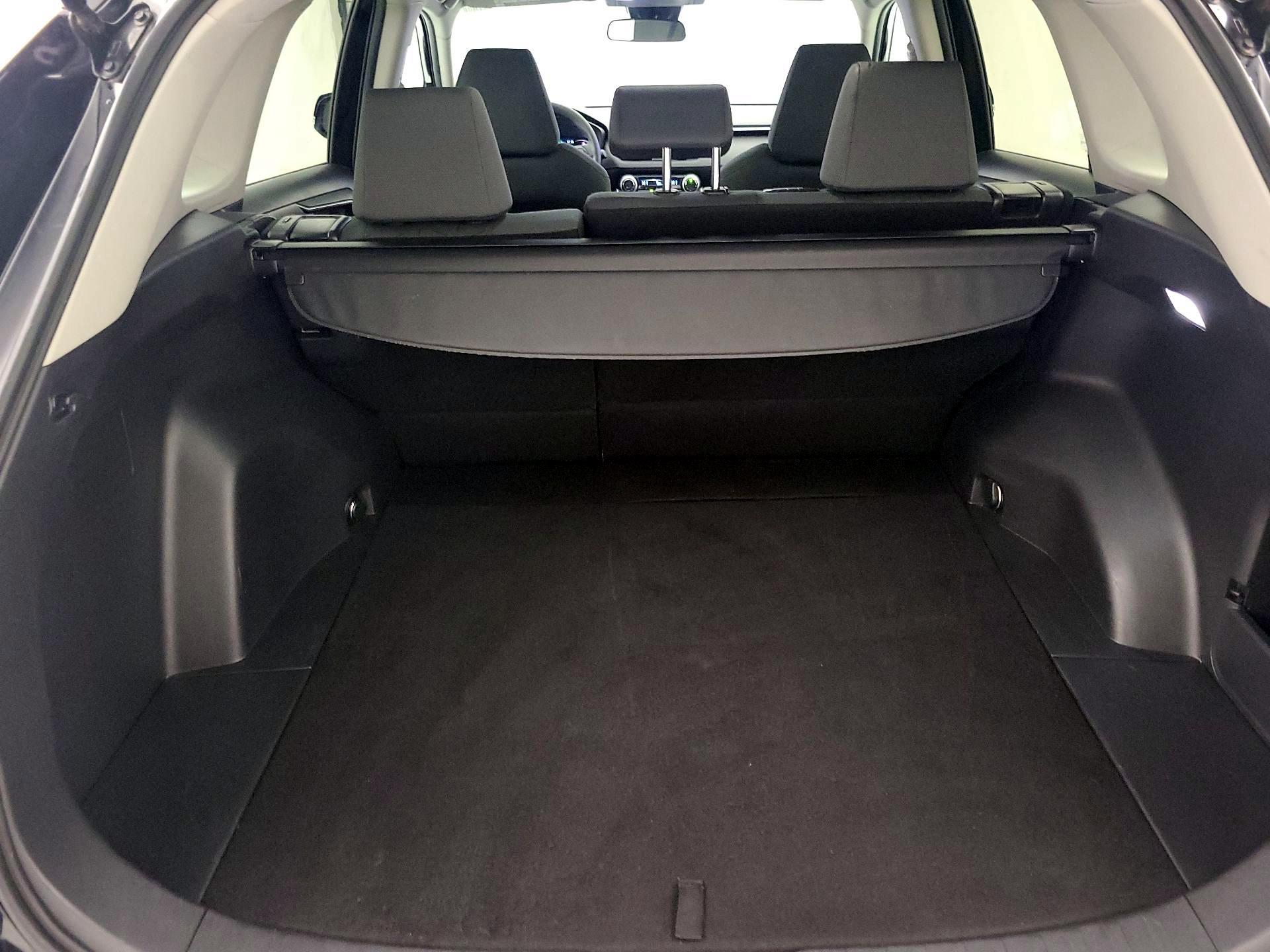 Thumbnail: 2023 Toyota RAV4 - 20