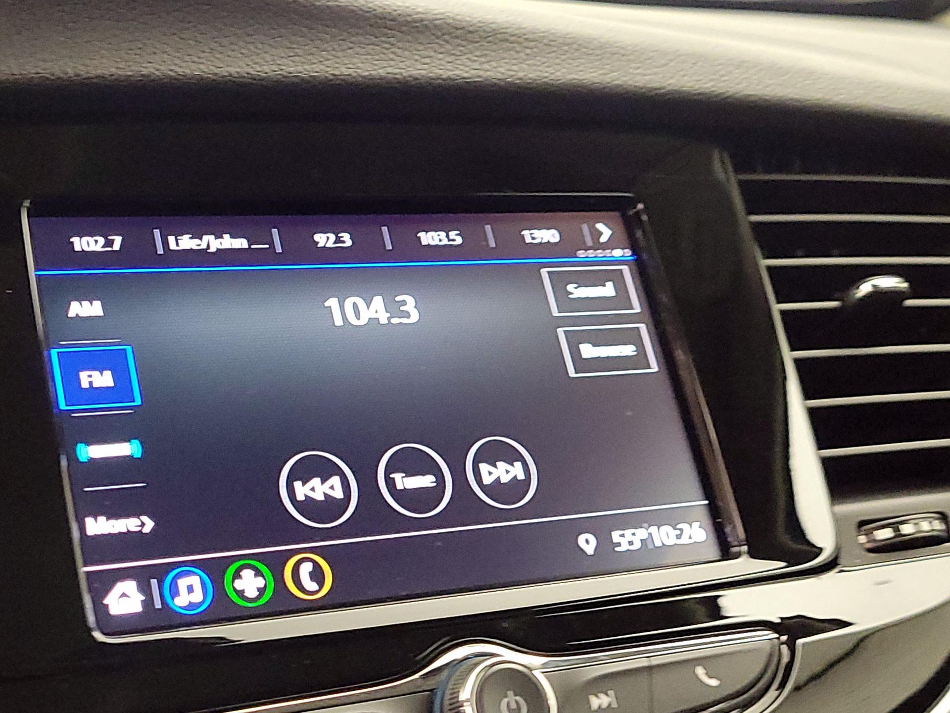 Thumbnail: 2022 Buick Encore - 15