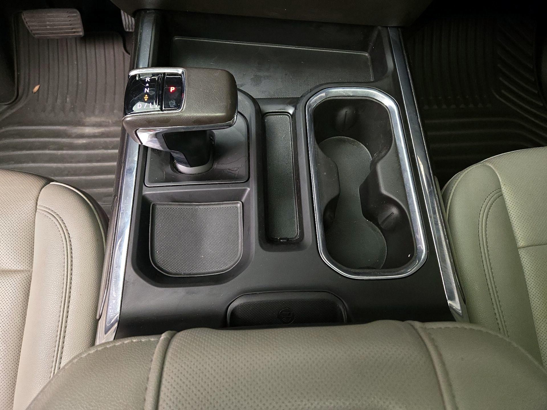 Thumbnail: 2022 Chevrolet Silverado 1500 - 18