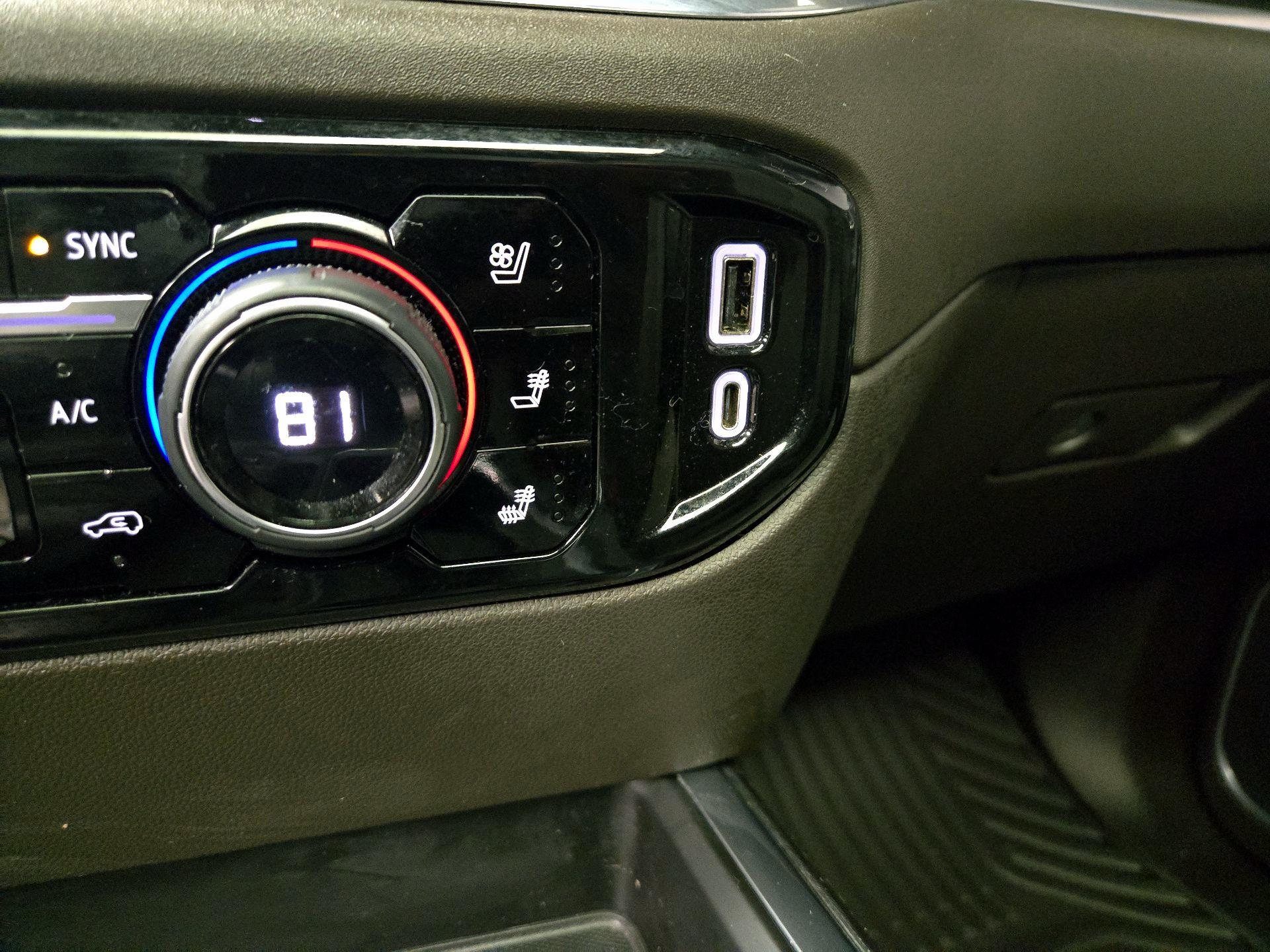 Thumbnail: 2022 Chevrolet Silverado 1500 - 19