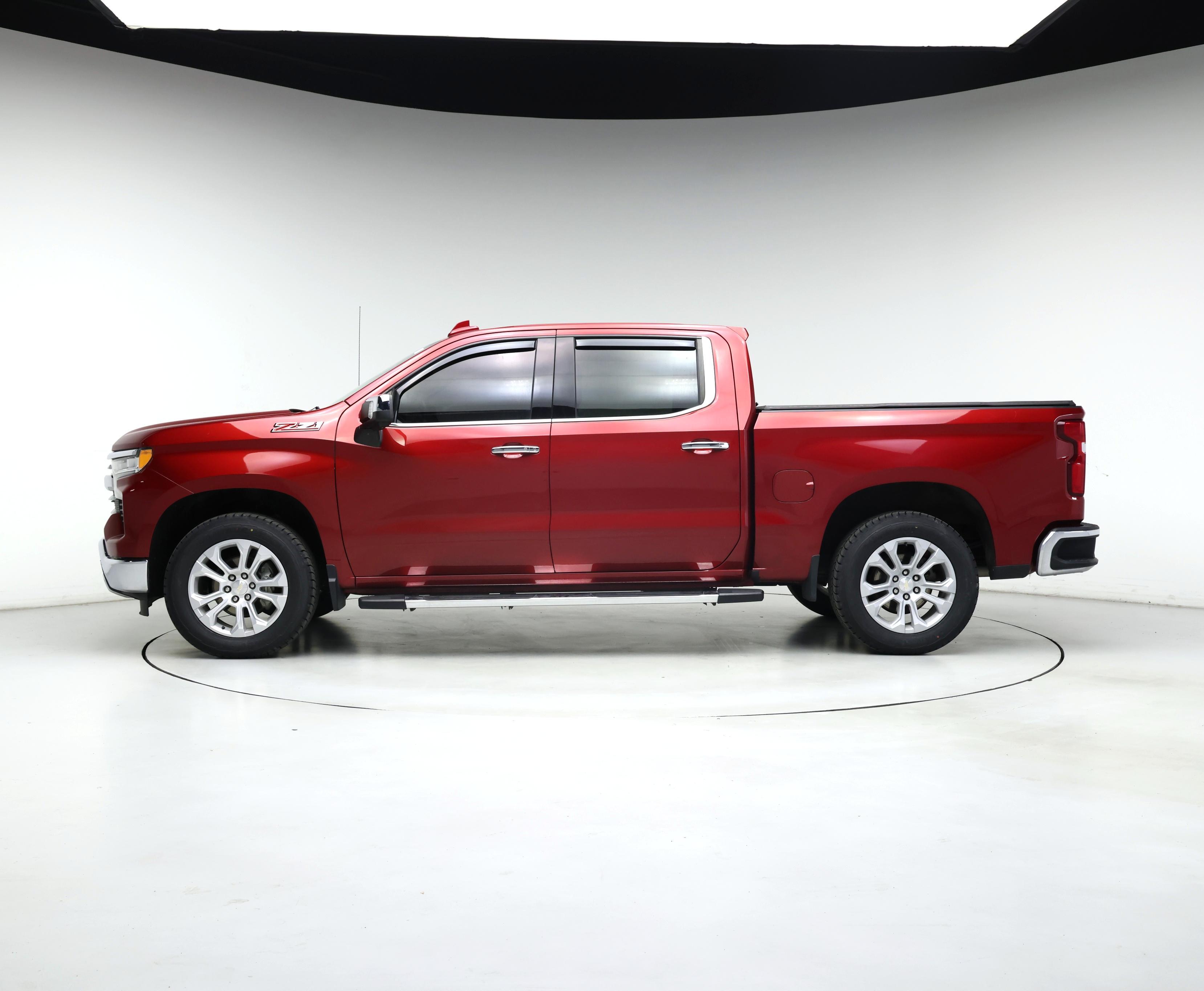 Thumbnail: 2022 Chevrolet Silverado 1500 - 3