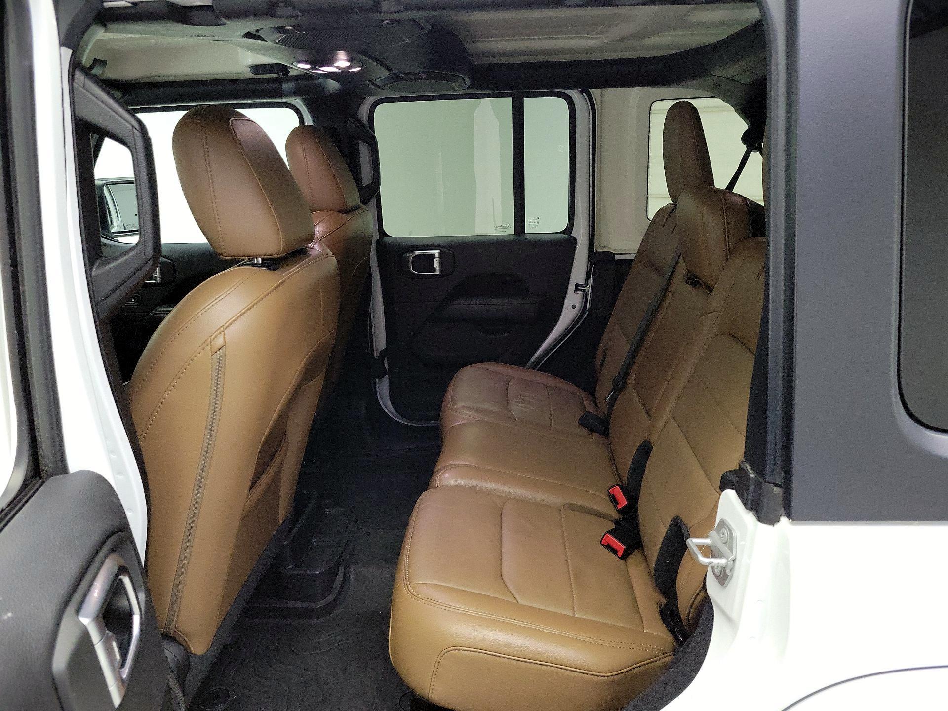 Thumbnail: 2021 Jeep Wrangler - 20