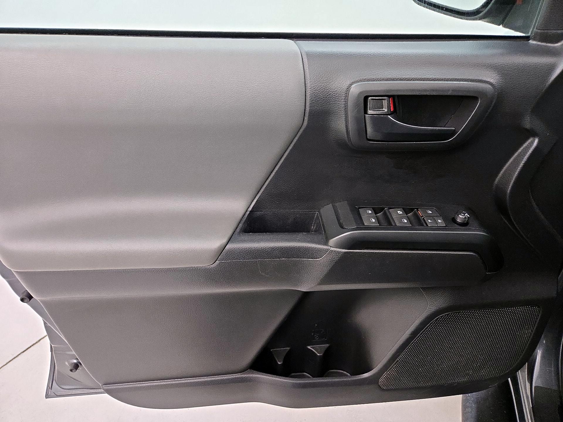 Thumbnail: 2023 Toyota Tacoma - 12