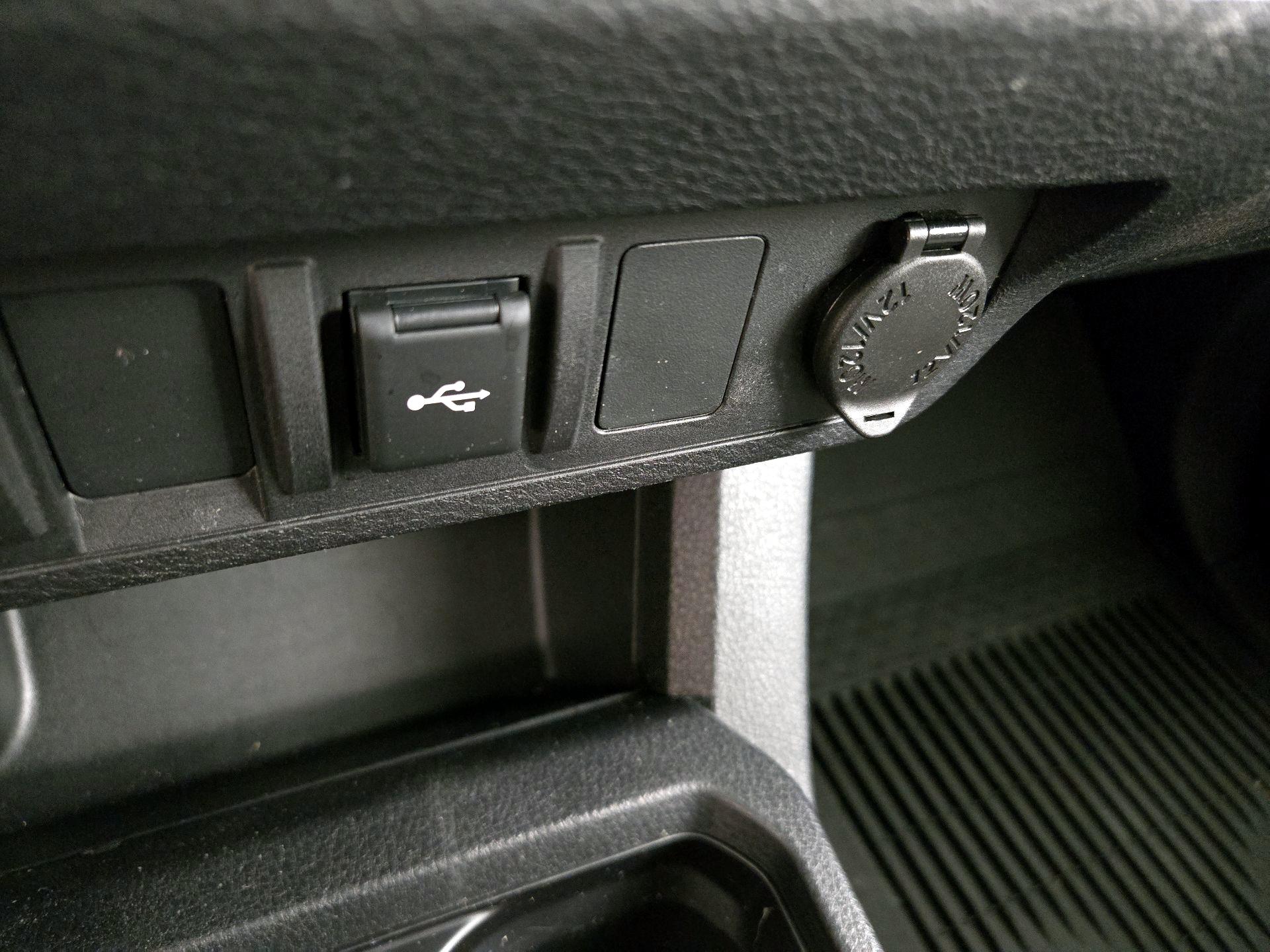 Thumbnail: 2023 Toyota Tacoma - 18