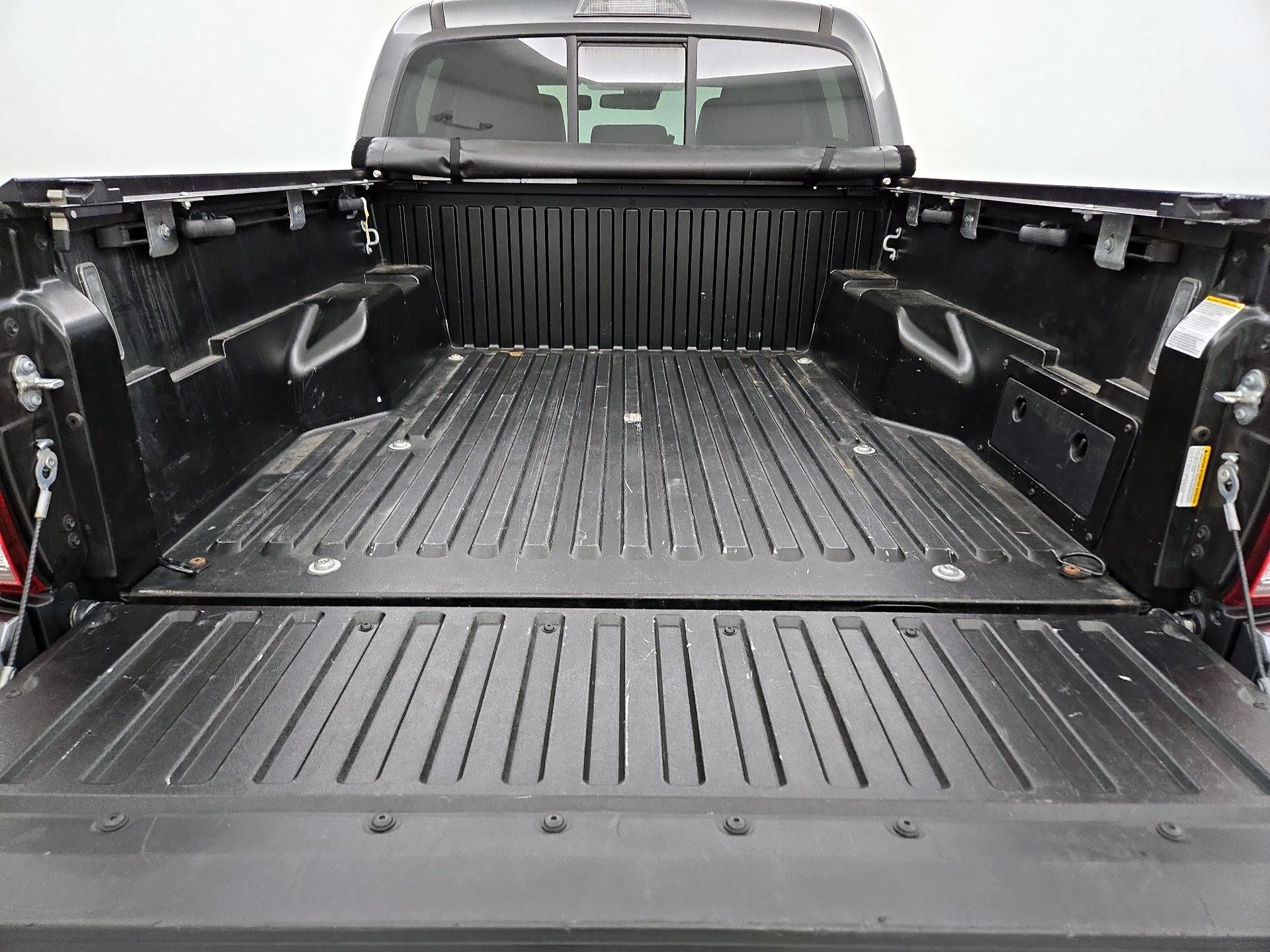 Thumbnail: 2023 Toyota Tacoma - 20