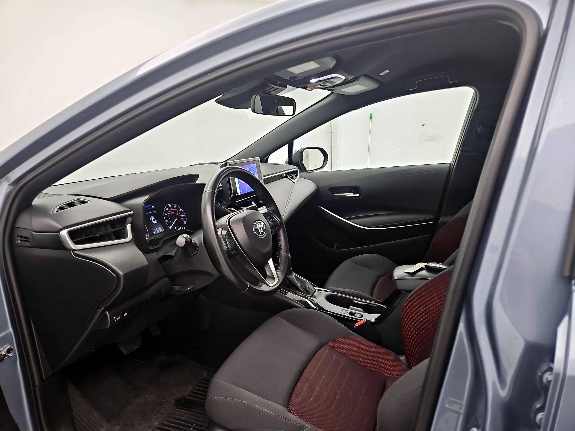 Thumbnail: 2023 Toyota Corolla - 11