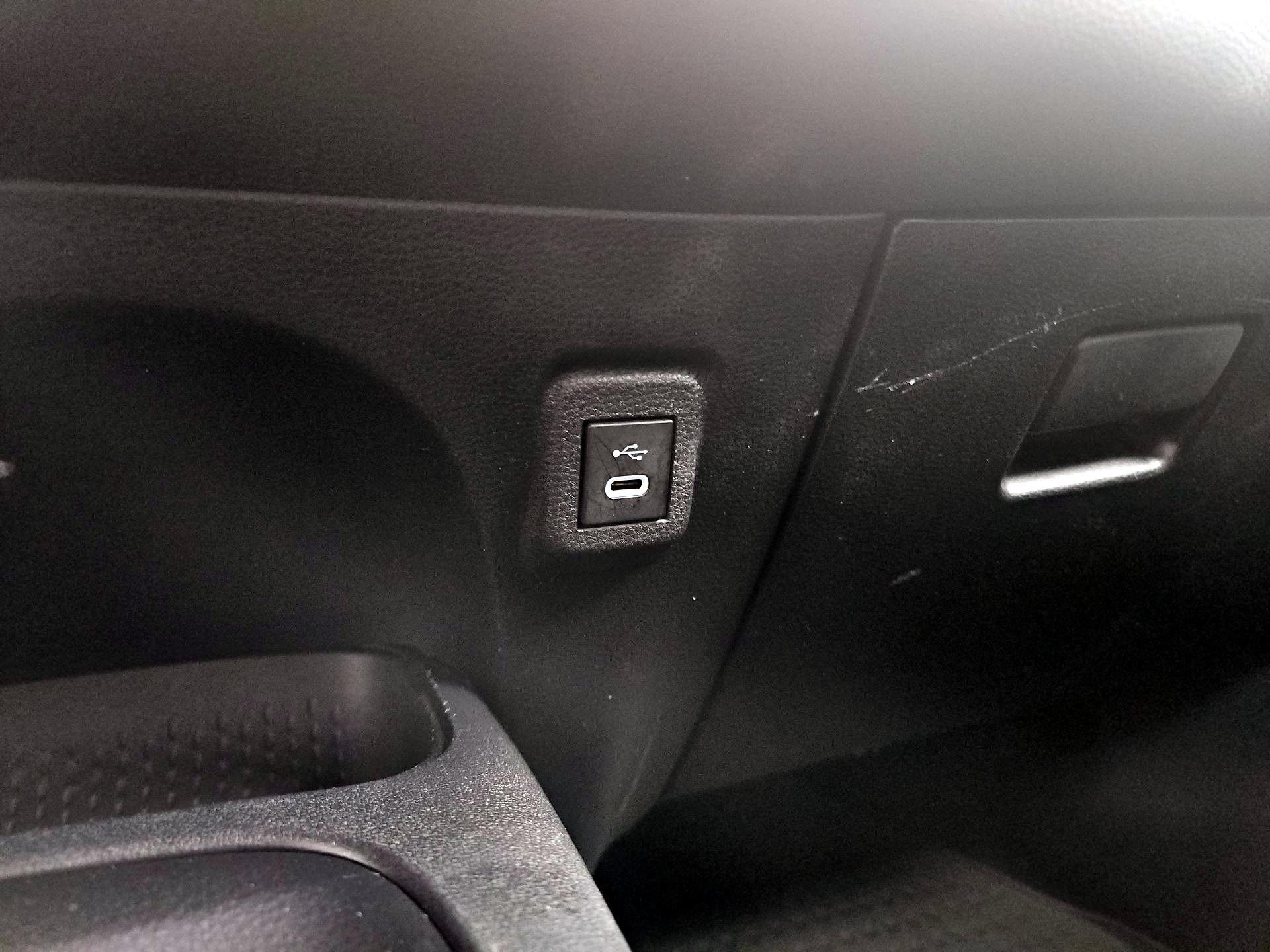 Thumbnail: 2023 Toyota Corolla - 18