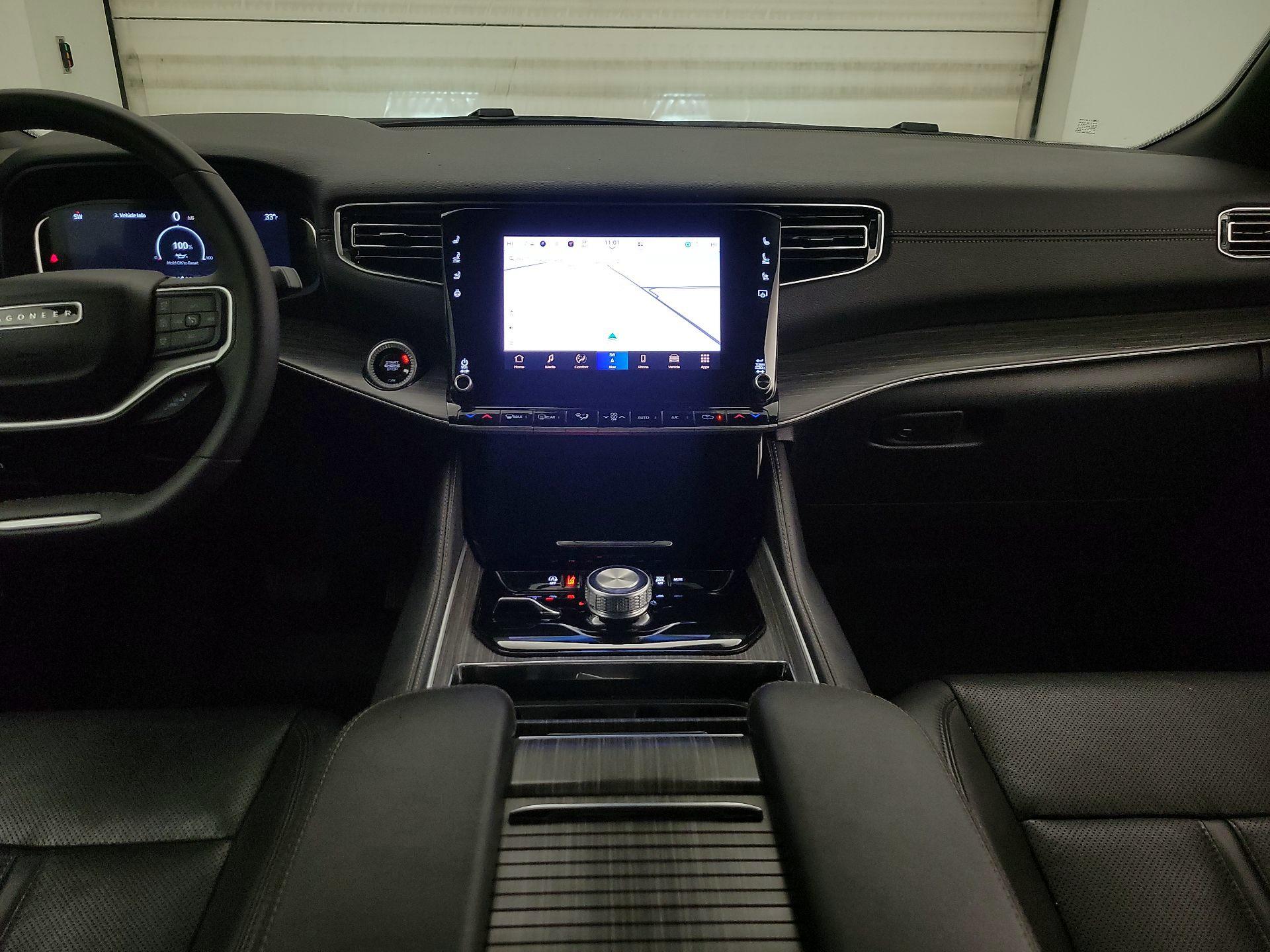 Thumbnail: 2024 Jeep Wagoneer - 9