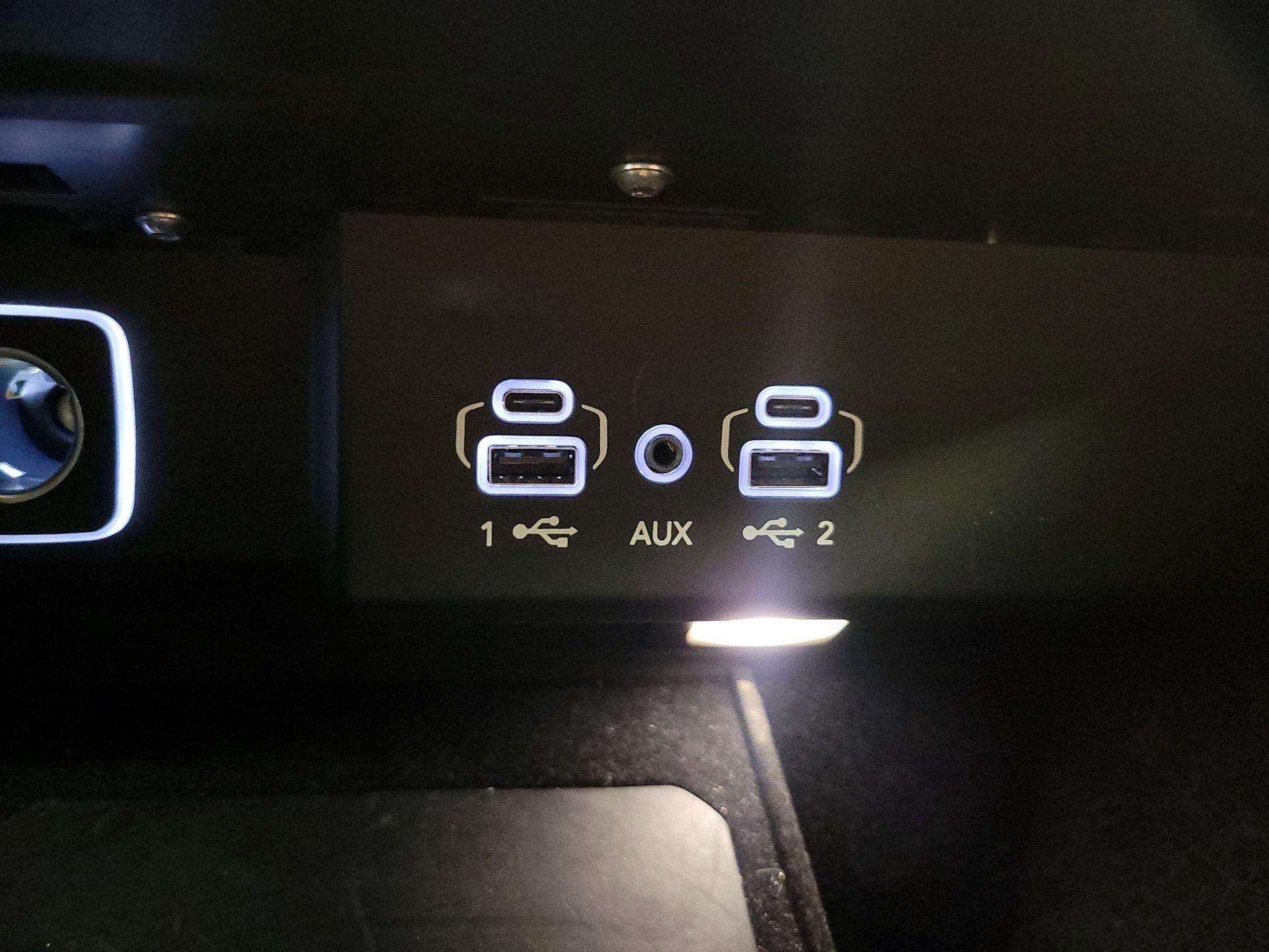 Thumbnail: 2024 Jeep Wagoneer - 19