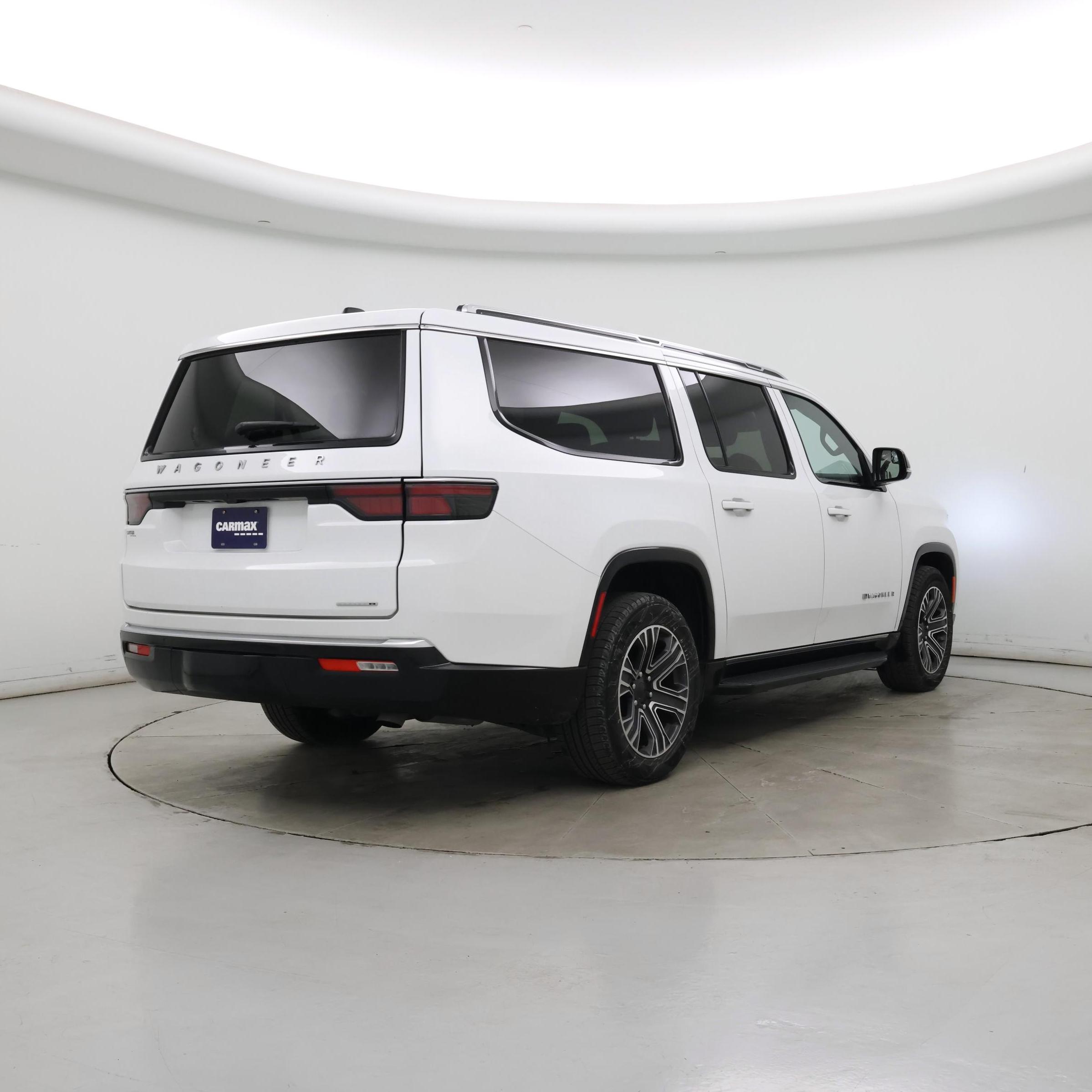 Thumbnail: 2024 Jeep Wagoneer - 8