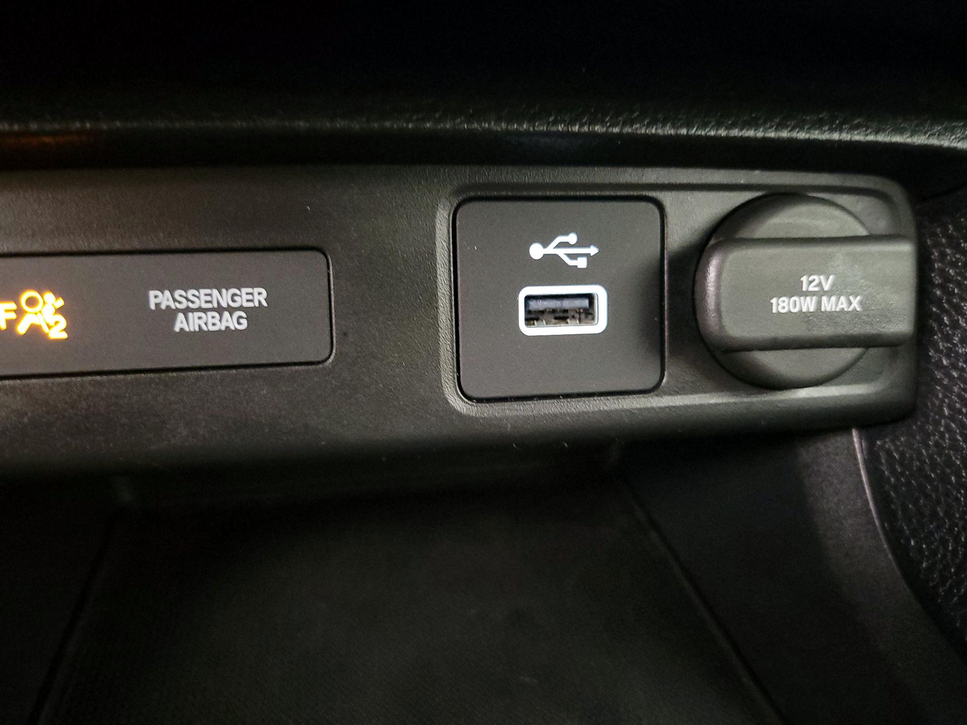 Thumbnail: 2023 Honda Civic - 18