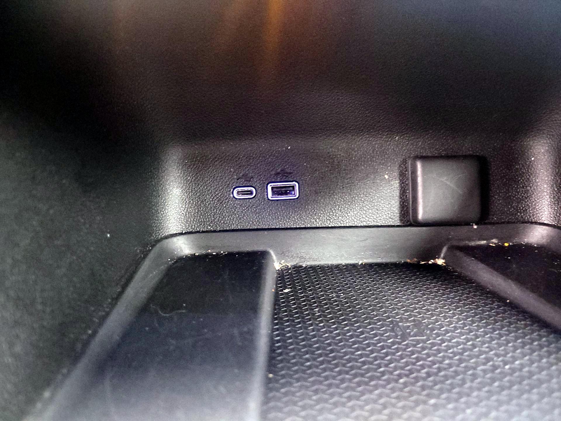 Thumbnail: 2025 Chevrolet Traverse - 18