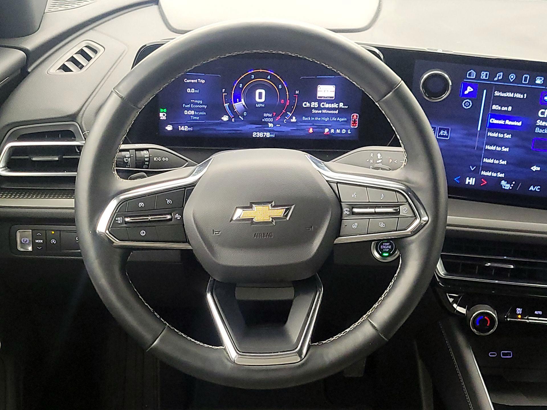 Thumbnail: 2025 Chevrolet Traverse - 10