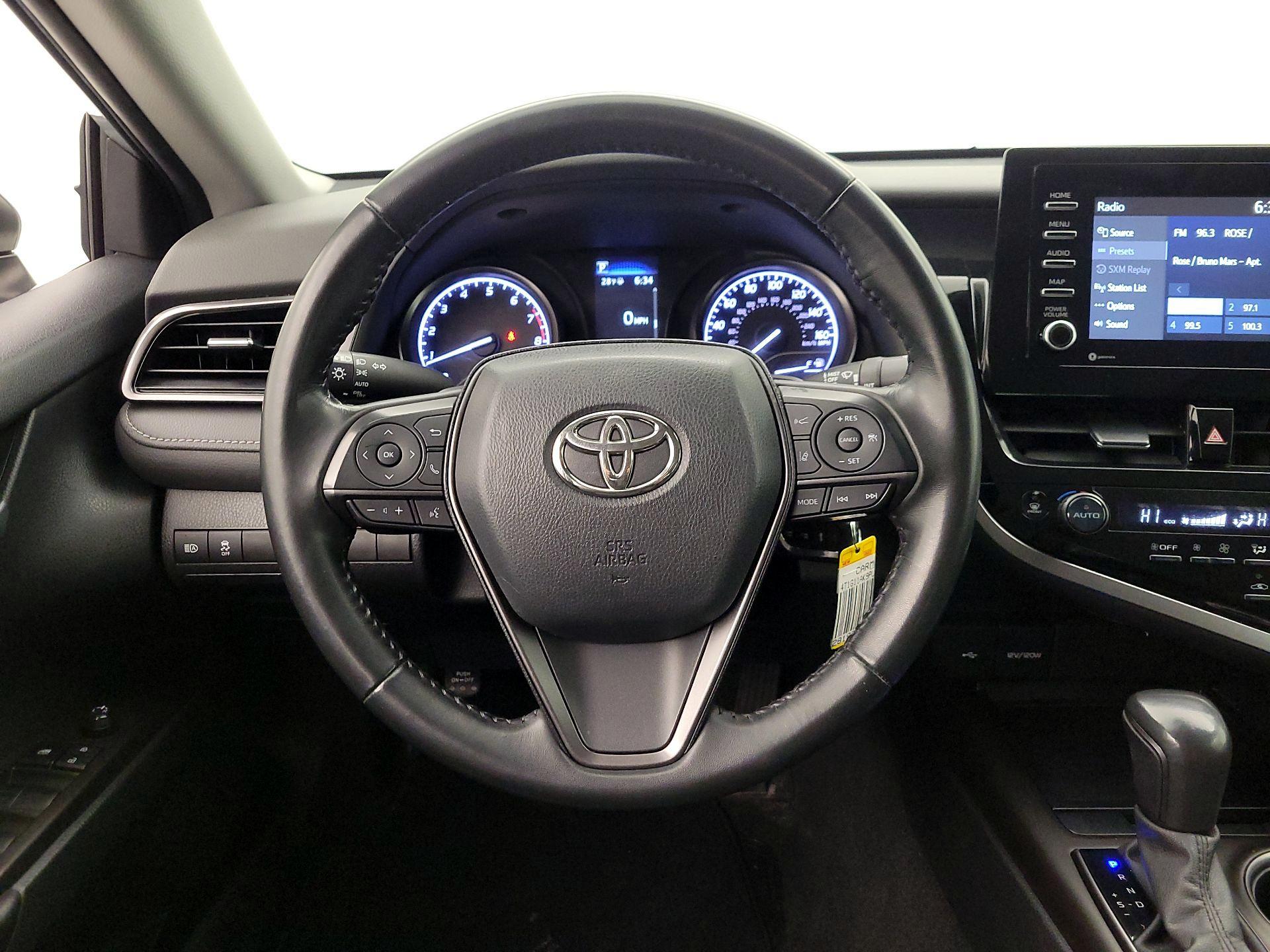 Thumbnail: 2023 Toyota Camry - 10