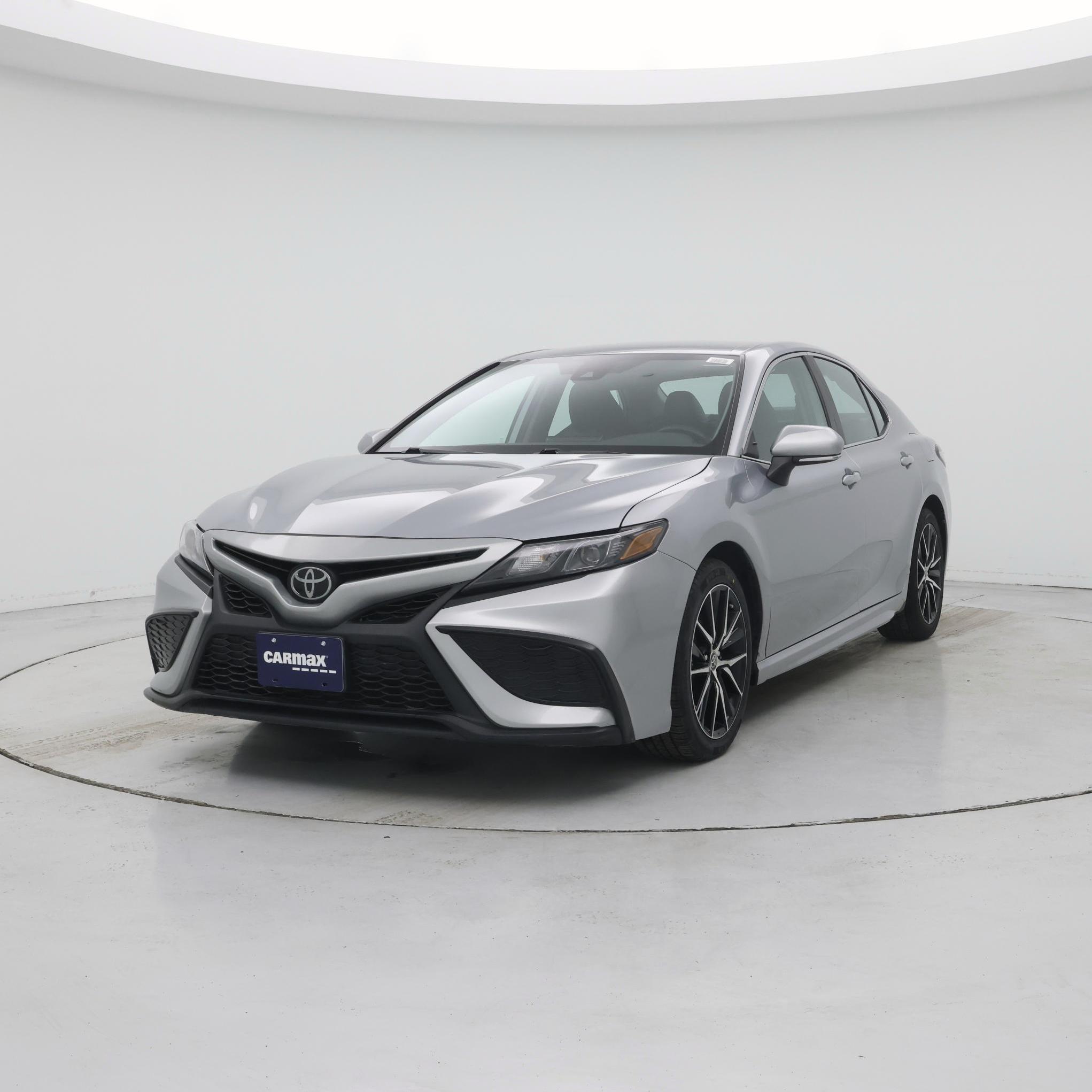 Thumbnail: 2023 Toyota Camry - 4