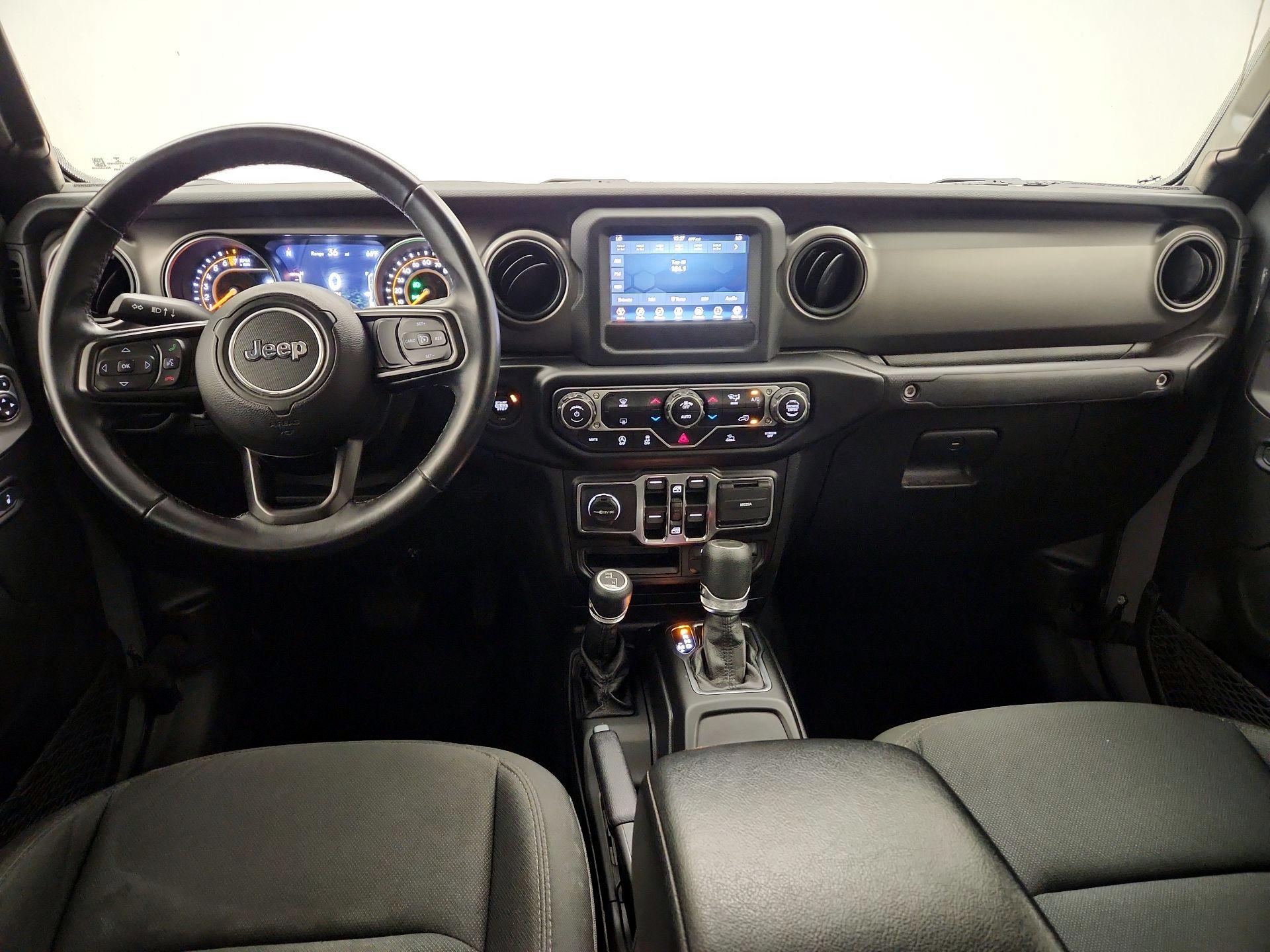 Thumbnail: 2021 Jeep Gladiator - 9