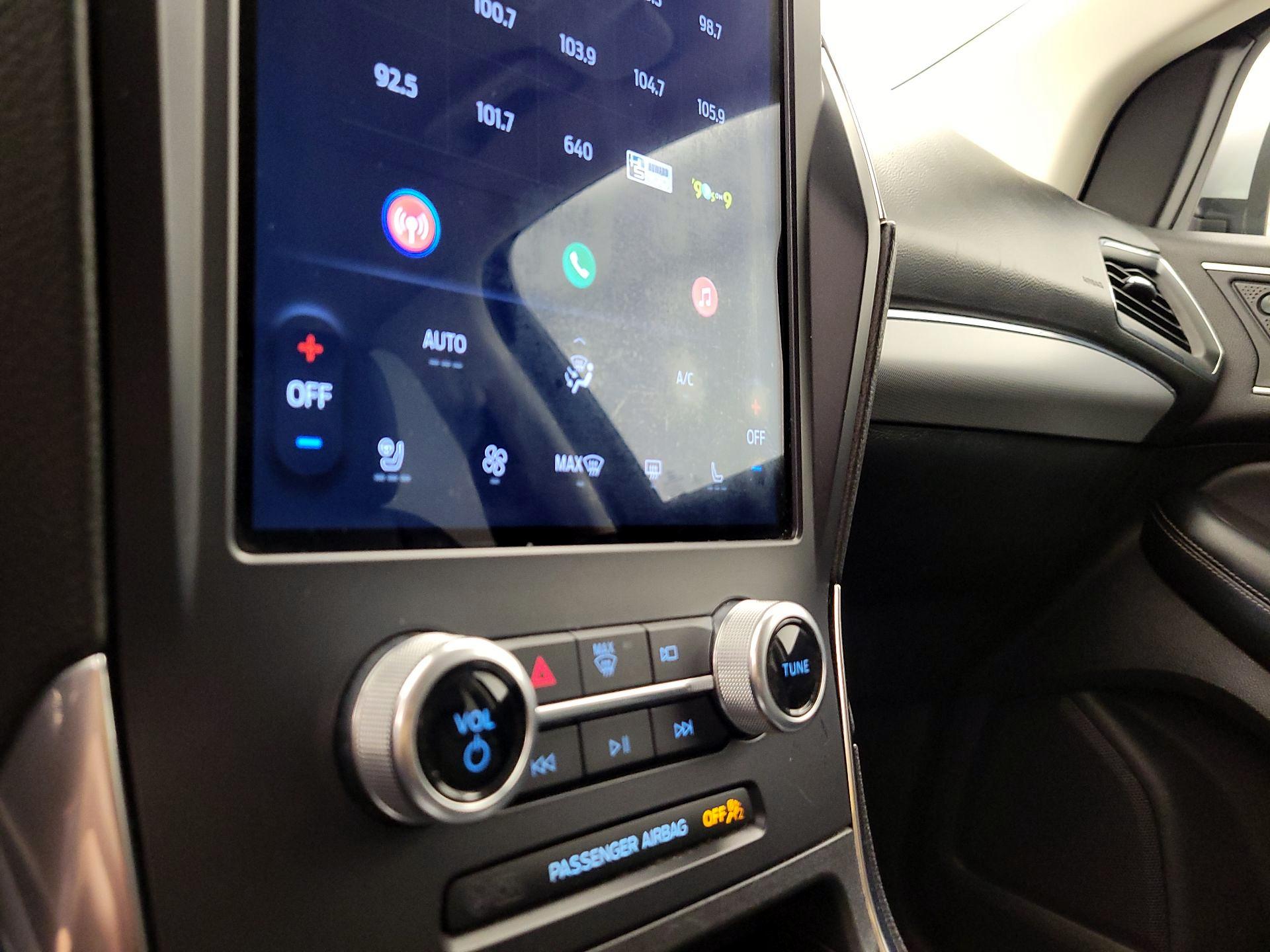 Thumbnail: 2022 Ford Edge - 16