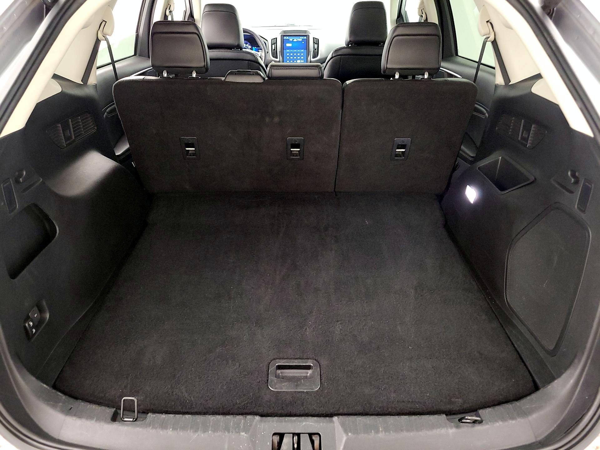 Thumbnail: 2022 Ford Edge - 20