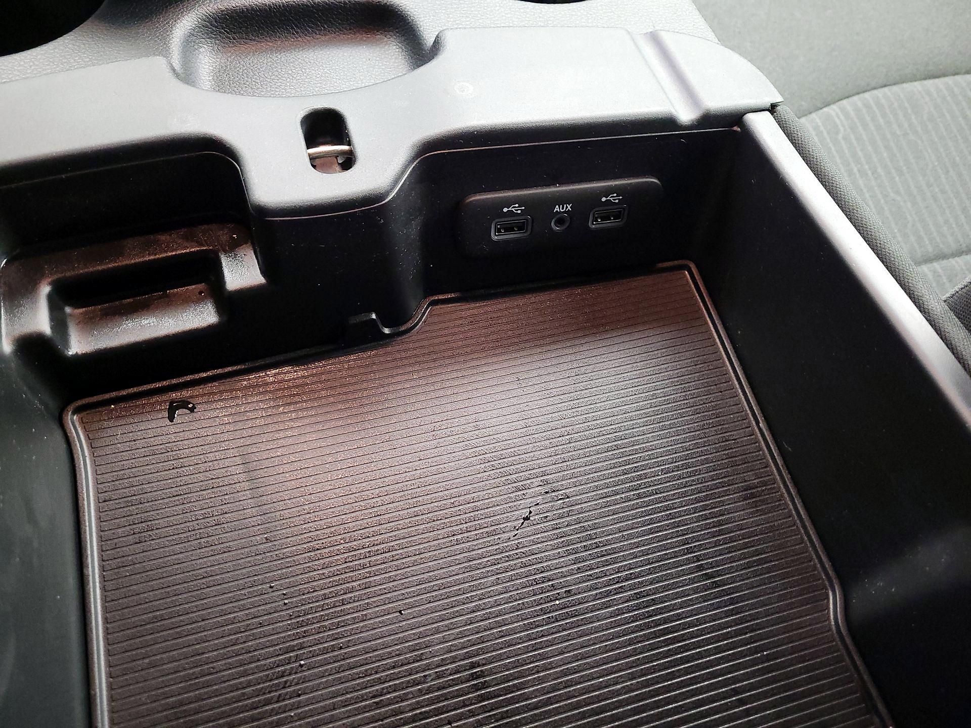 Thumbnail: 2022 RAM 1500 Classic - 18