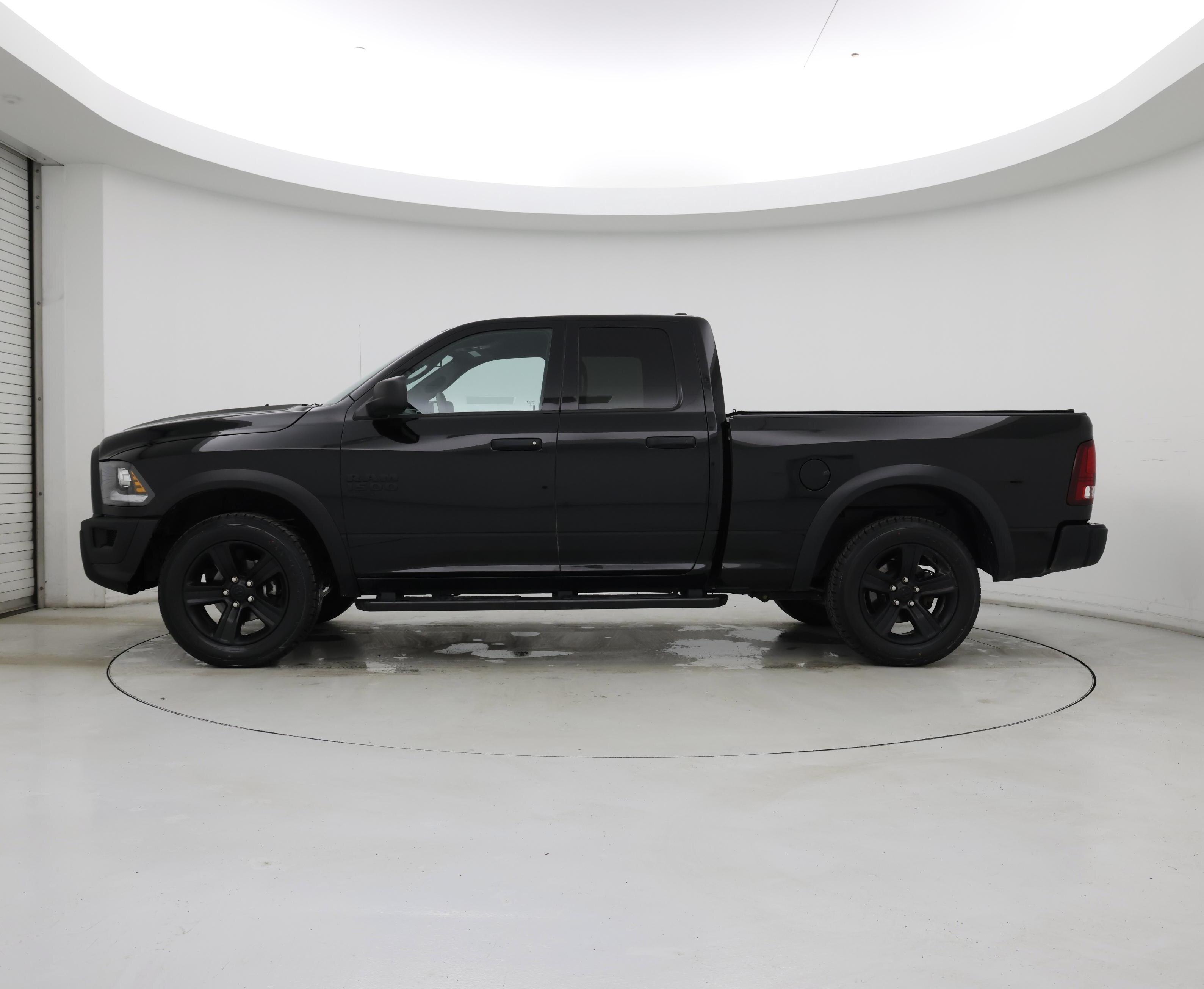 Thumbnail: 2022 RAM 1500 Classic - 3