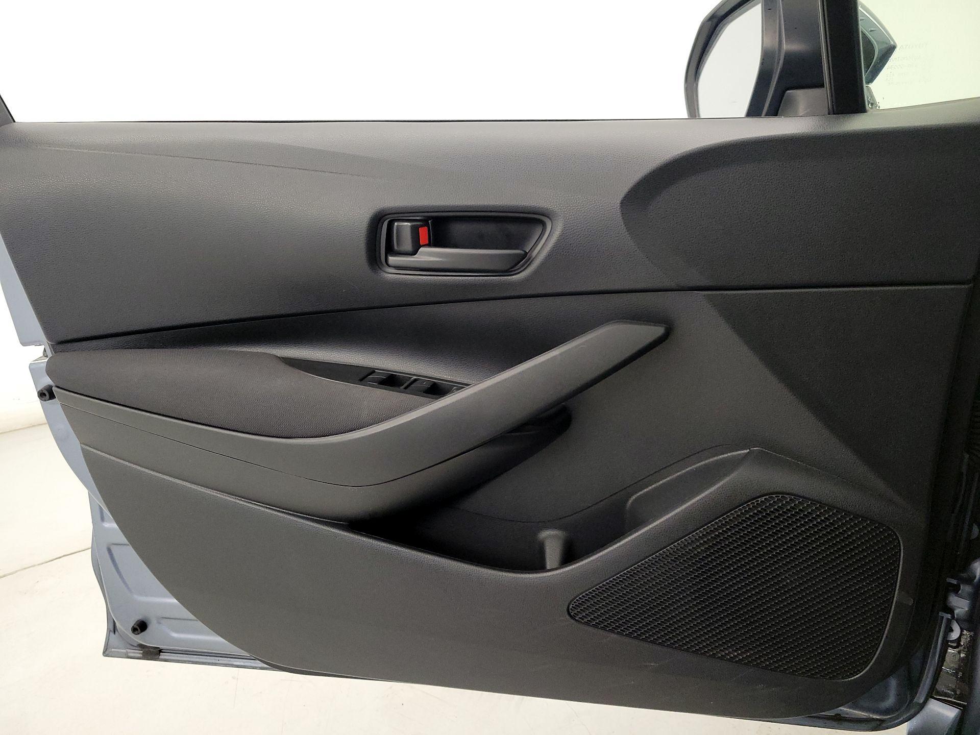 Thumbnail: 2023 Toyota Corolla - 12