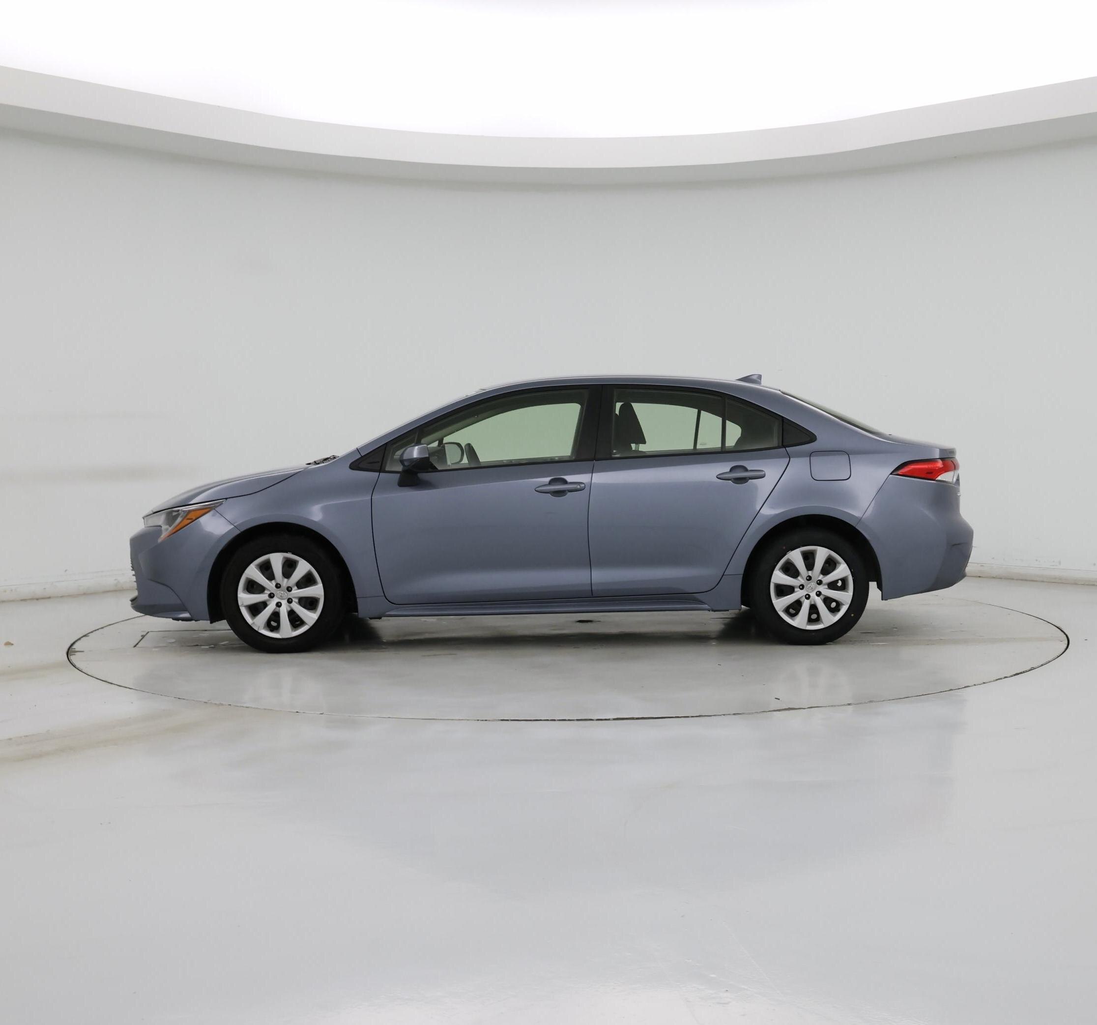 Thumbnail: 2023 Toyota Corolla - 3