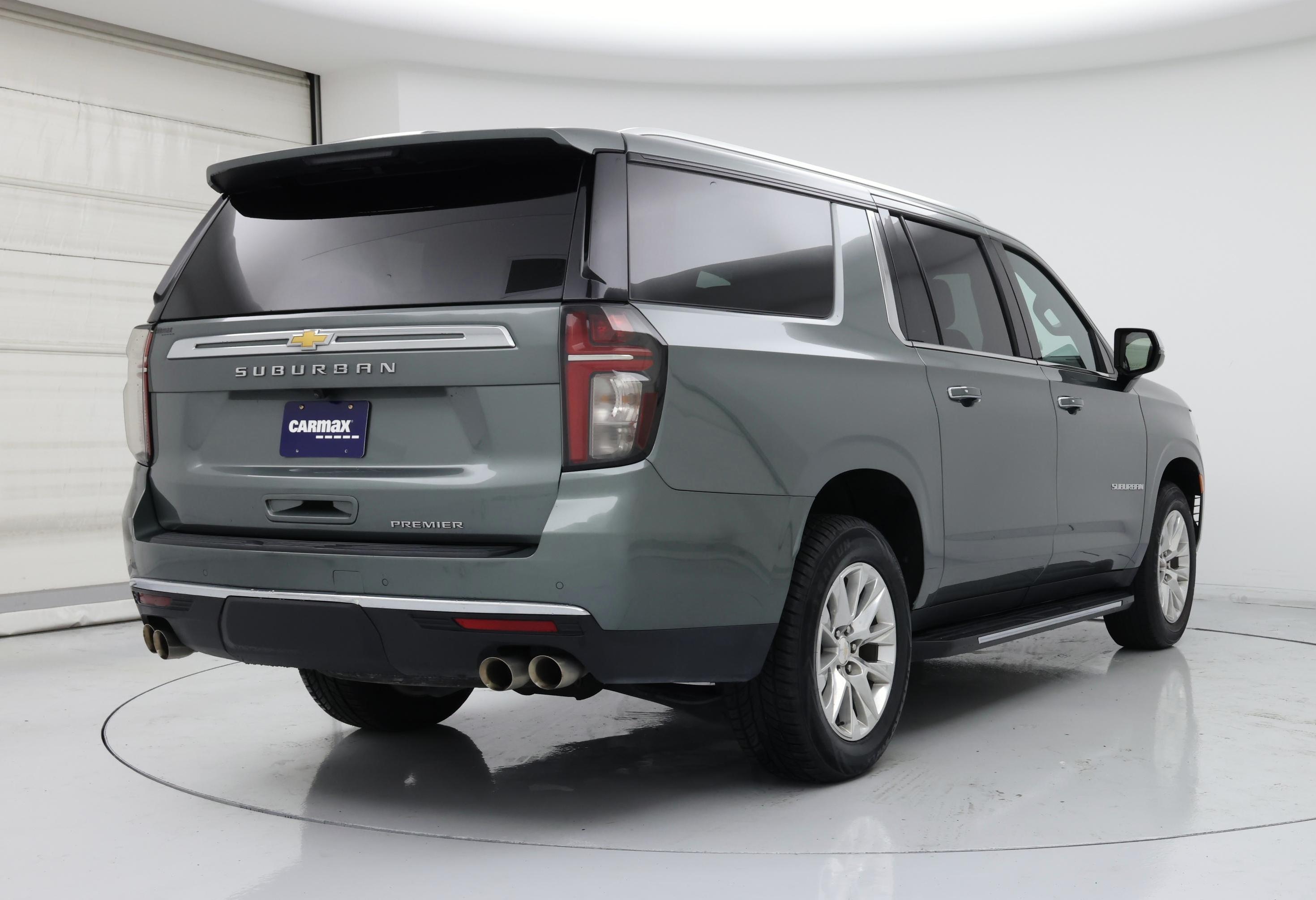 Thumbnail: 2023 Chevrolet Suburban - 8