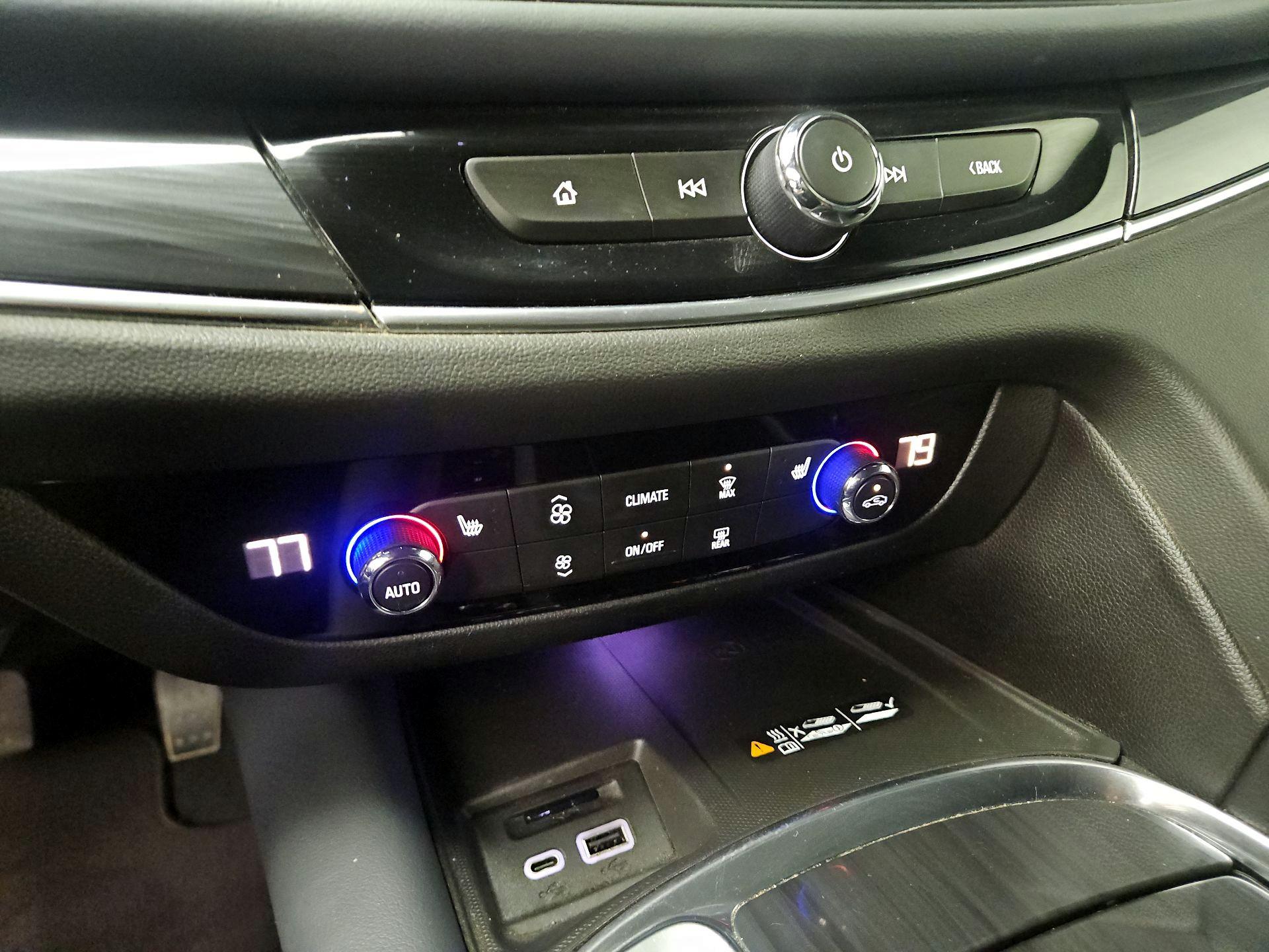 Thumbnail: 2022 Buick Enclave - 17